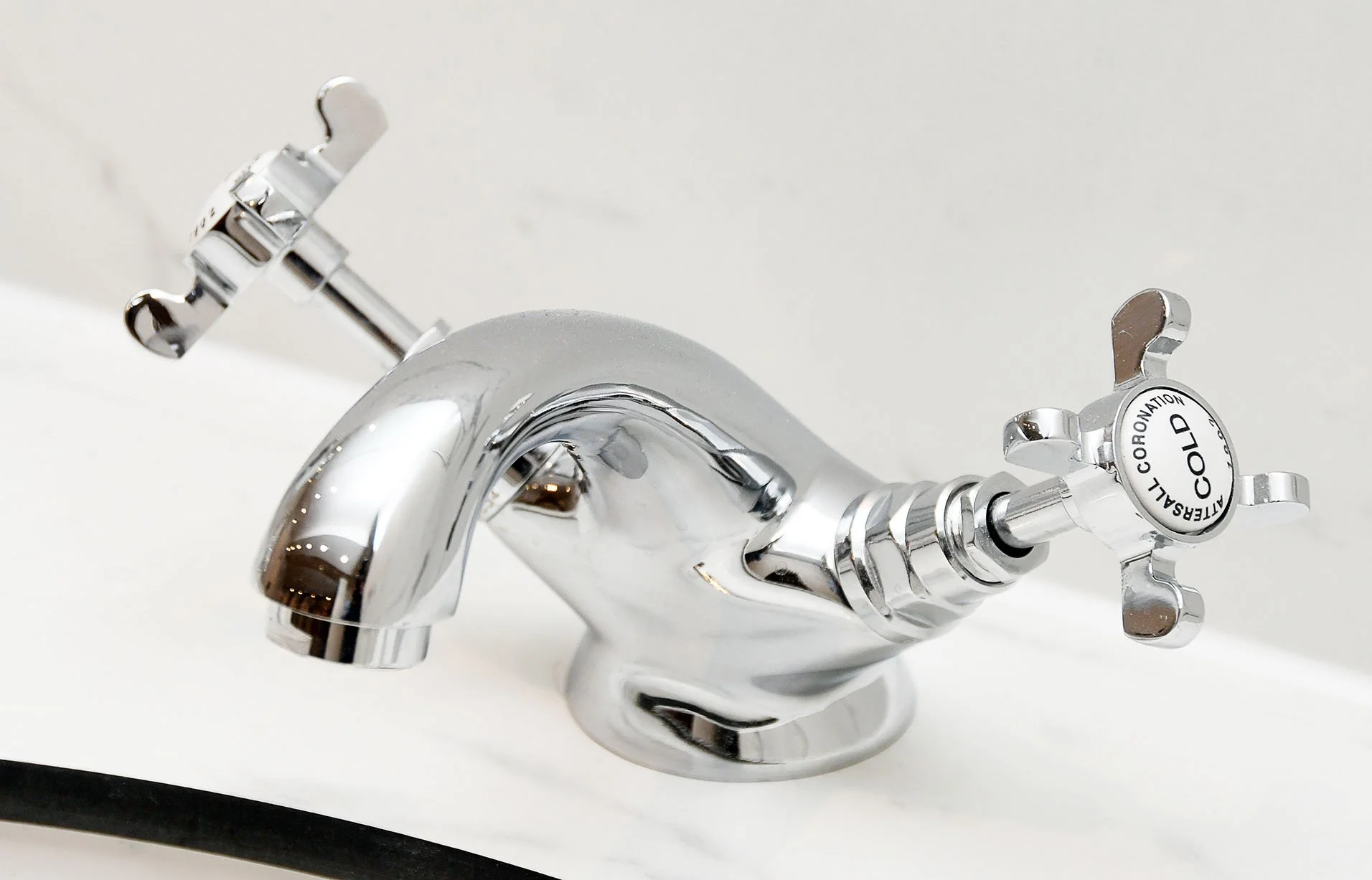 burlington-mono-bloc-mixer-tap.jpg