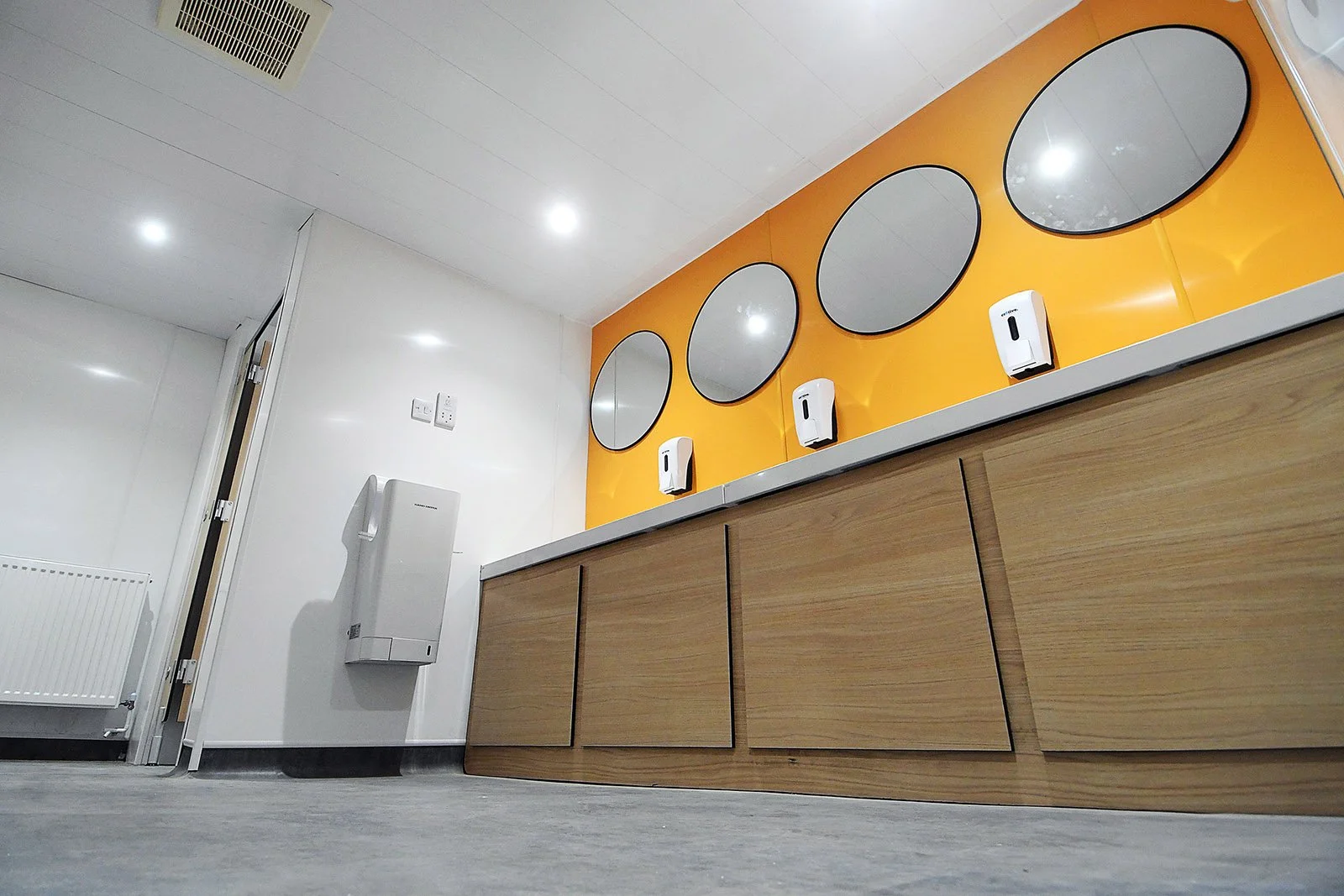 washroom-toilet-design.jpg