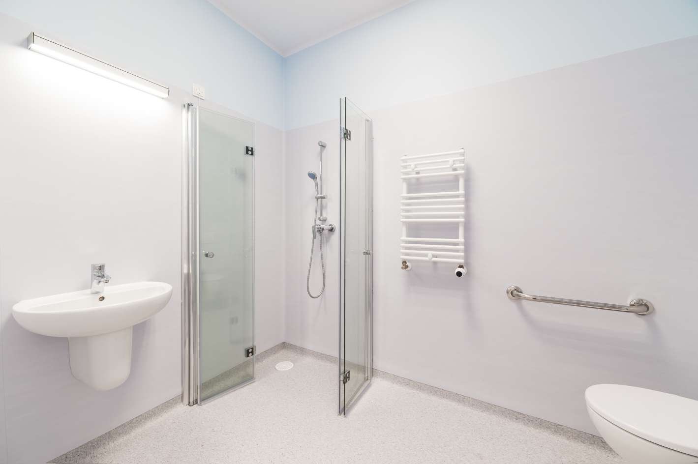 Washroom design essentials for healthcare facilities