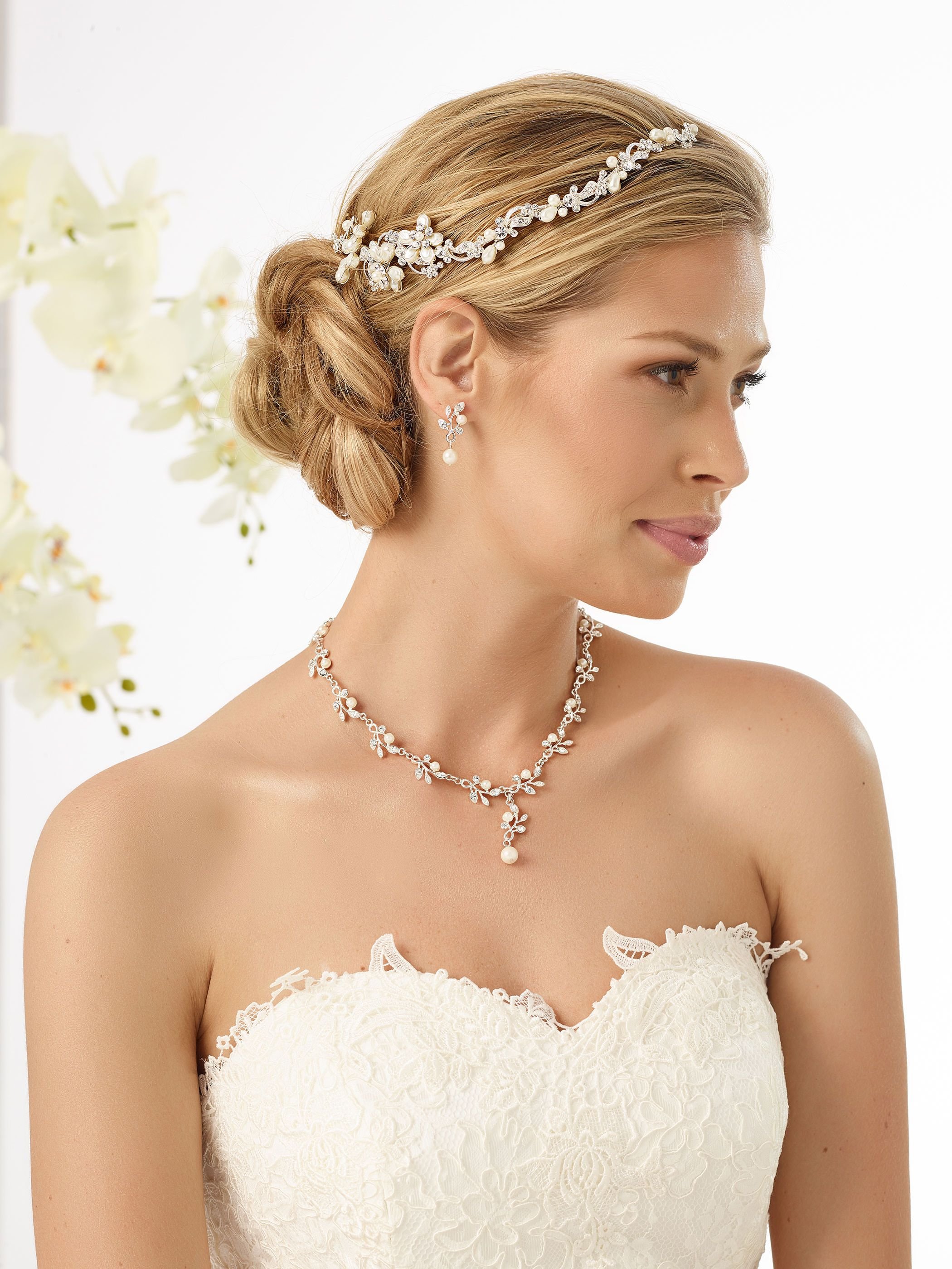 5937_conf_biancoevento_headpiece_01_9.jpg