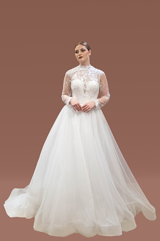 abito-sposa-danika-outlet-principessa-2024-fronte.jpg