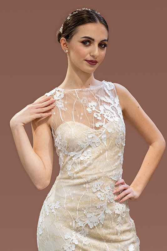 abito-sposa-outlet-avorio-dettaglio-2024.jpg