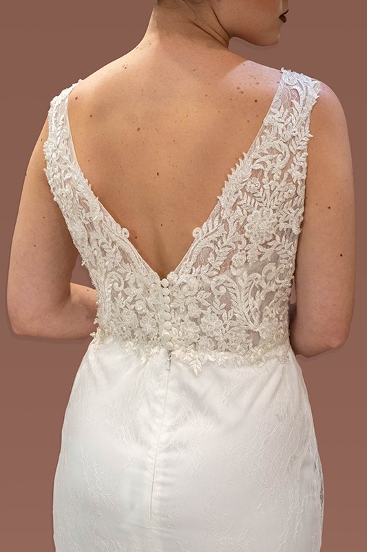 abito-sposa-outlet-sirena-aria-2024-dettaglio.jpg