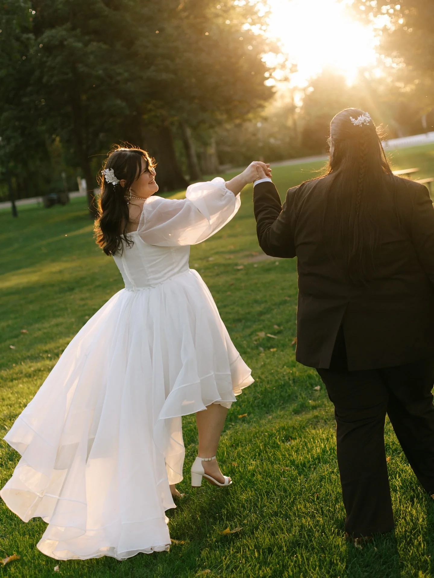 An elopement in the garden 
.
.
.
.
.
.
.
.
#boiseweddingphotographer #boiseelopementphotographer #boisephotographer #idahoweddingphotographer #gardenwedding