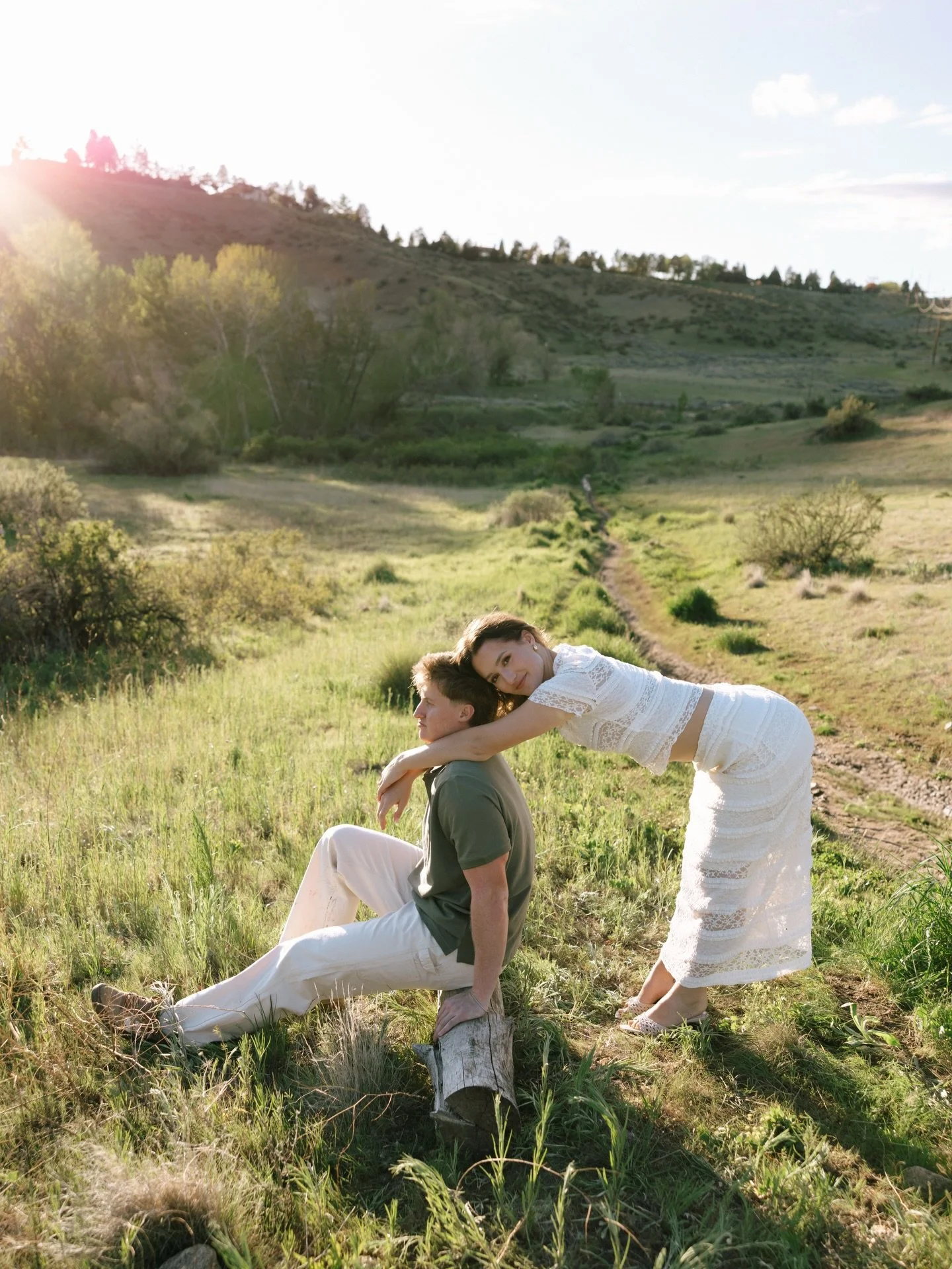 Engagement session last night for Avery + Ethan! Can&rsquo;t wait for their wedding in August @foxcanyonvineyards 
.
.
.
.
.
.
.
.
#boiseweddingphotographer #boiseengagementphotographer #boisecouplesphotographer #boiseidahophotographer