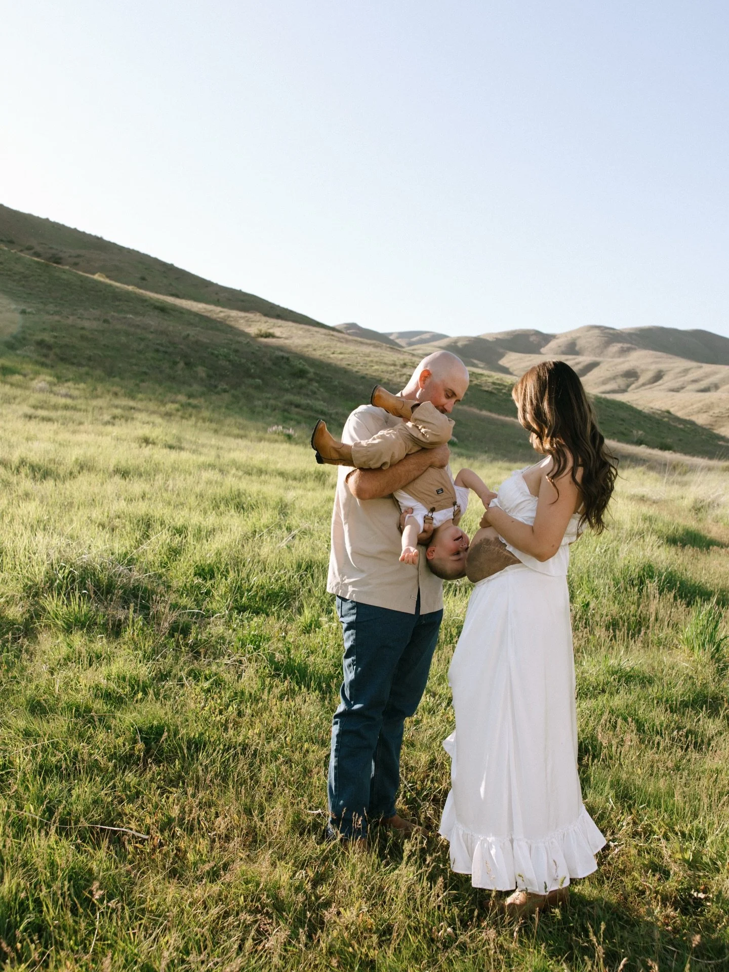 Hannah casually outperforming Pinterest 🫠
.
.
.
.
#boisematernityphotographer #boisefamilyphotographer #boiseidahophotographer