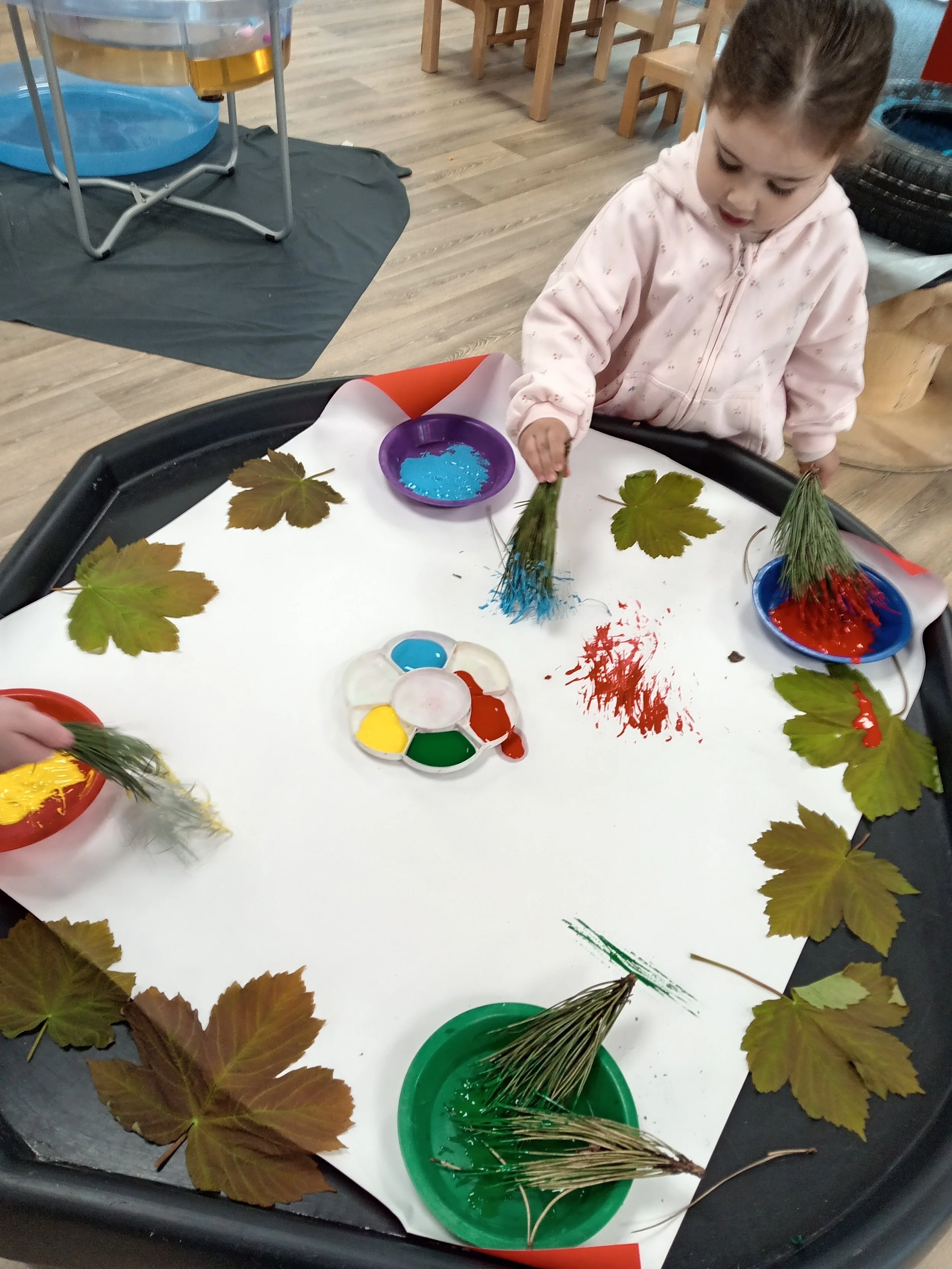 holiday club 7.jpg