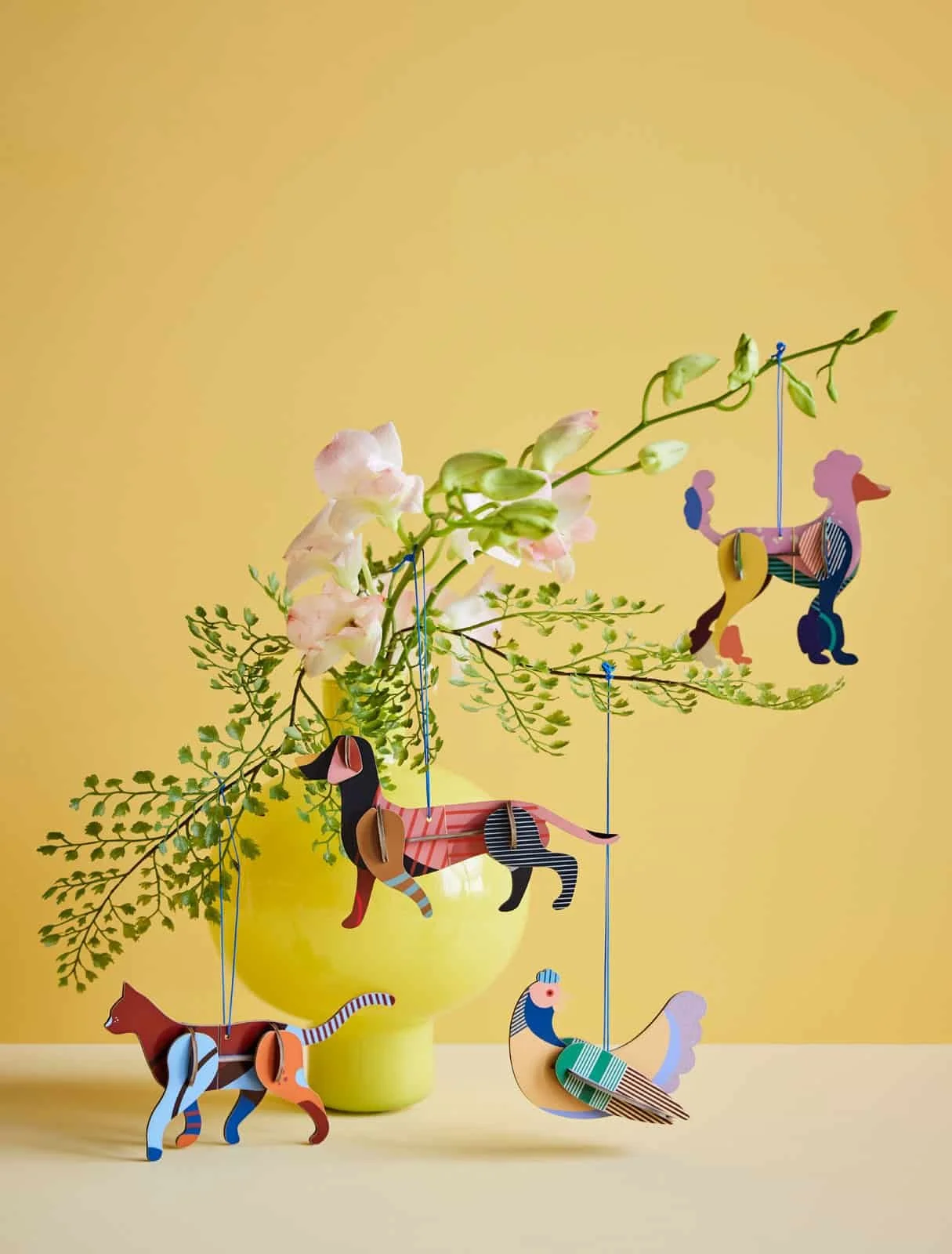 POODLE-DACHSHUND-CHICKEN-CAT_ORNAMENT-FESTIVE-PLAY-LUCKY-CHARM_WEBSITE_OVERVIEW_PICTURE.jpg