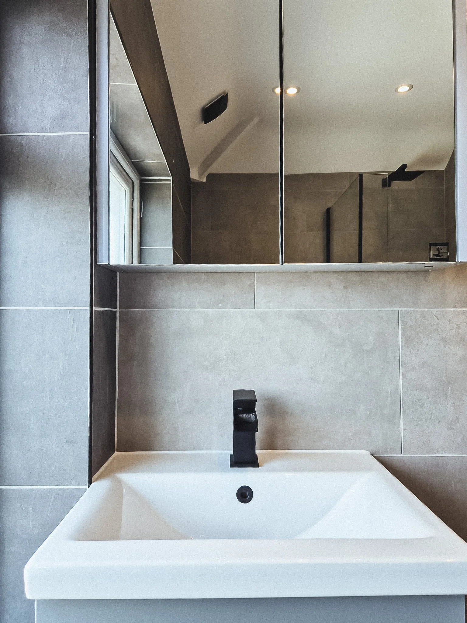 WhatsApp Image 2025-06-06 at 07.17.56.jpg