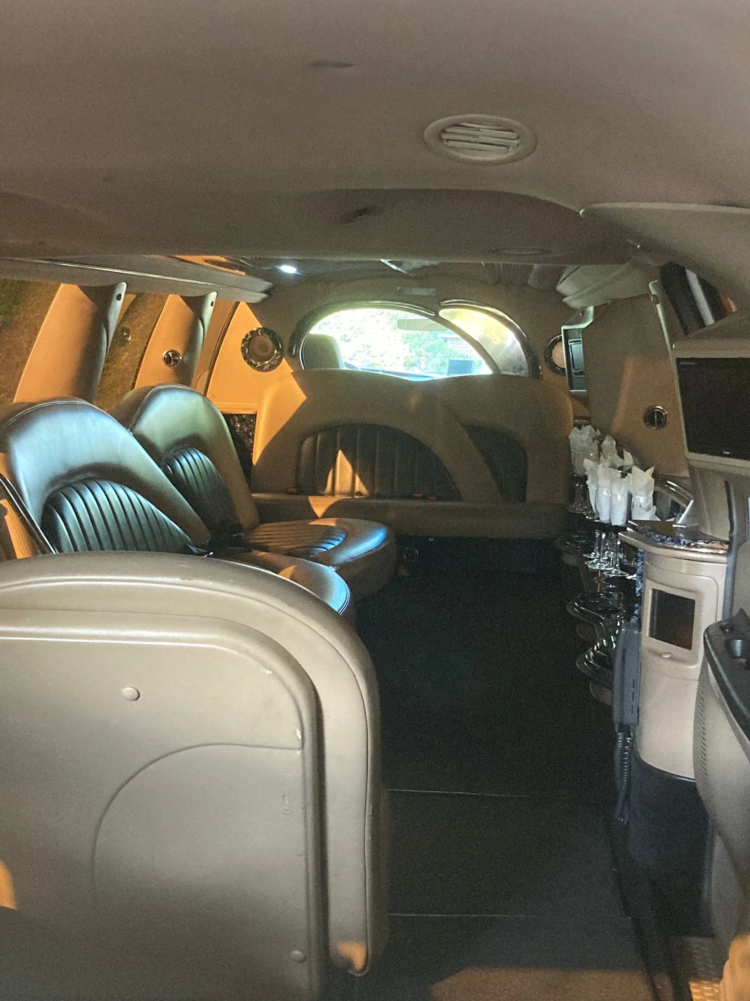 WhatsApp Image 2023-02-02 at 15.10.50 (1).jpeg