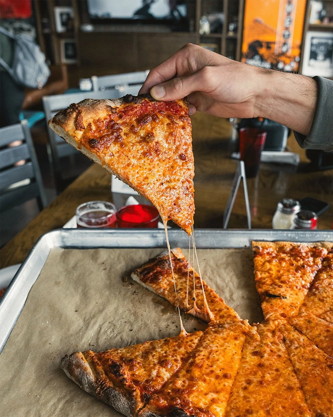 Hey look! Another pizza post.
The boys from club:sandwich made another breathtaking stop when we hit @fortunate_son_gtx for the goods.
Having recently visited New Haven, I feel even more qualified to tell y’all about it.
In true New Haven