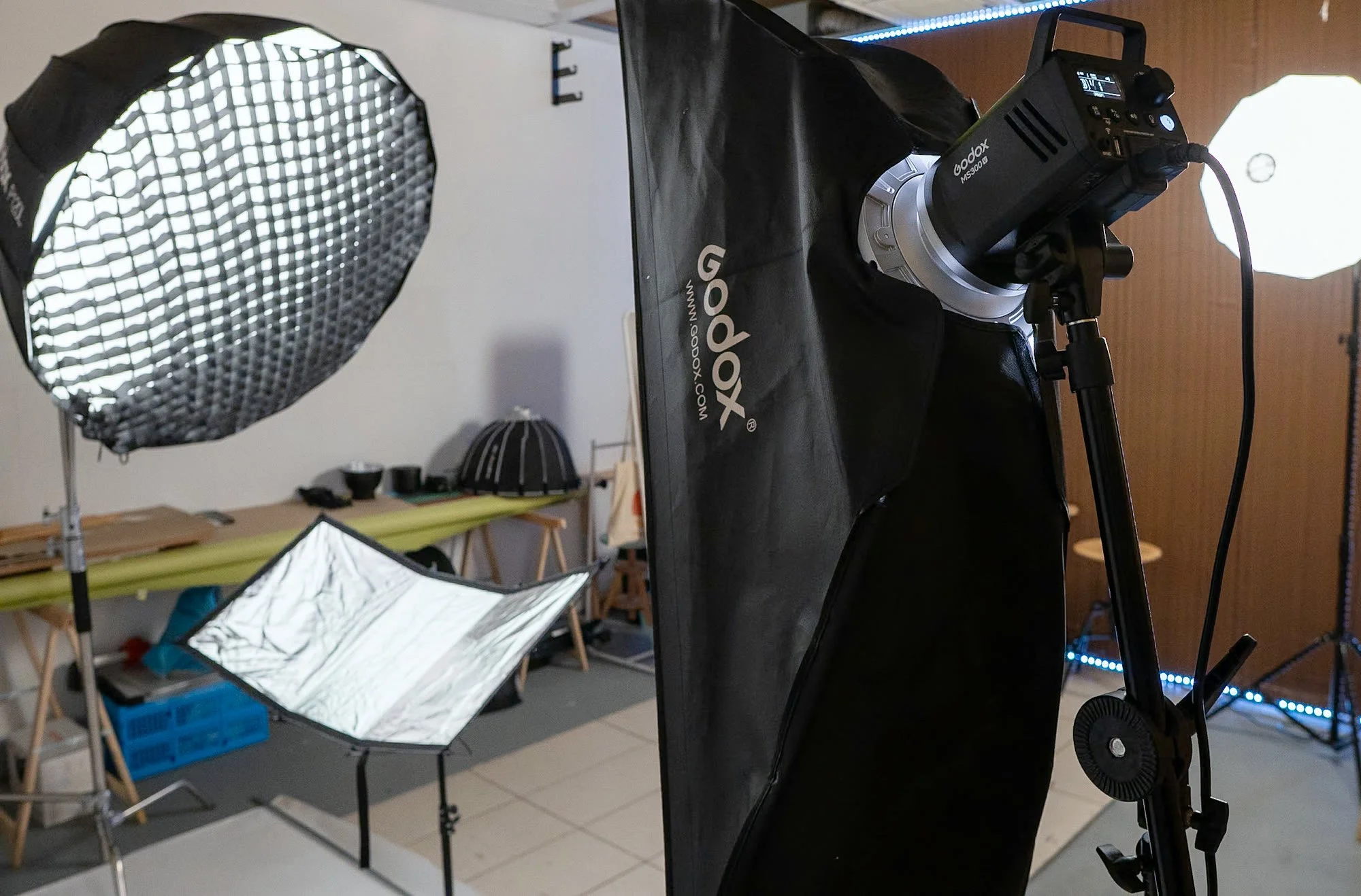 kobe-studio-amsterdam-lighting-overview.jpg