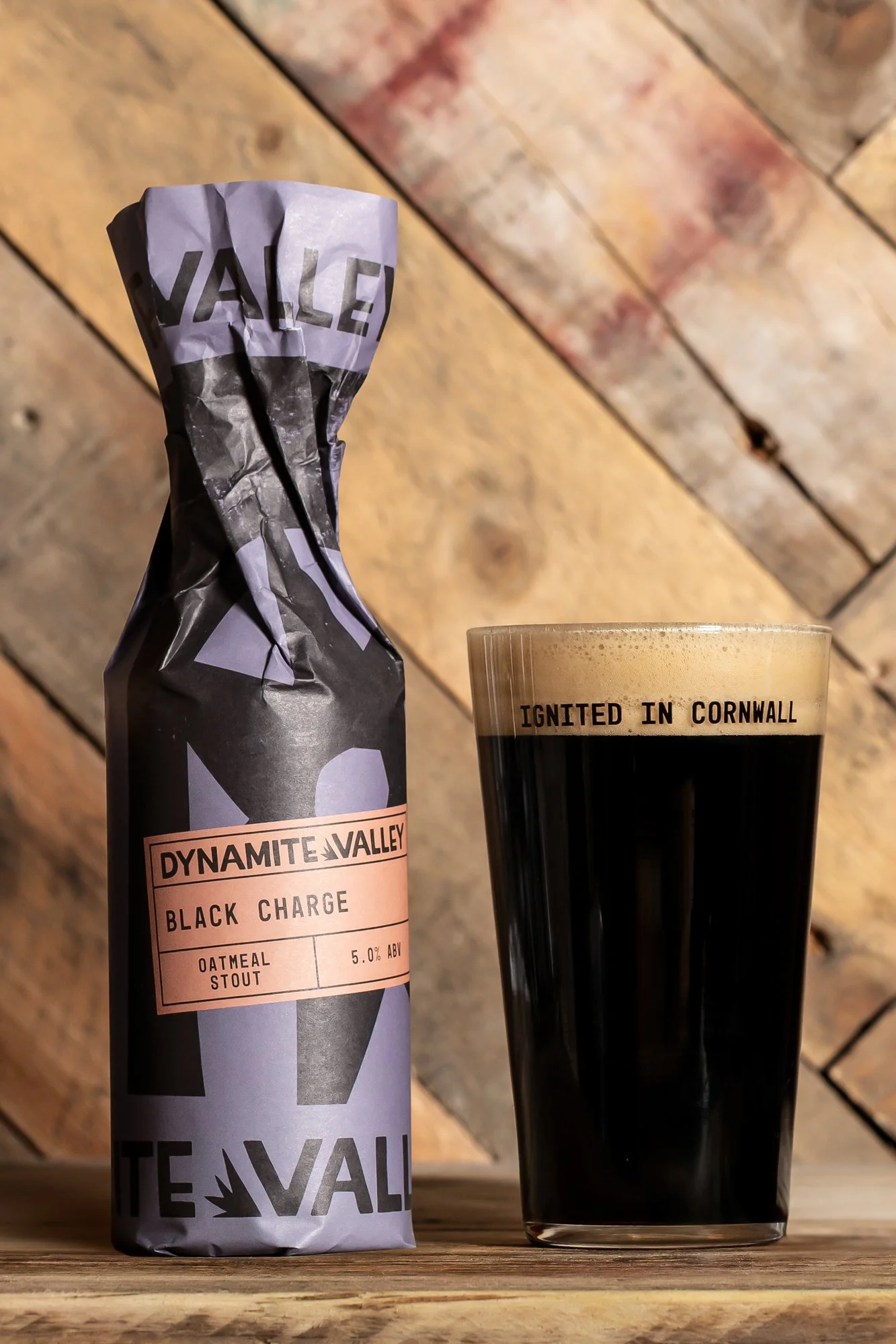 Black Charge Bottle Left Creative Port.jpg