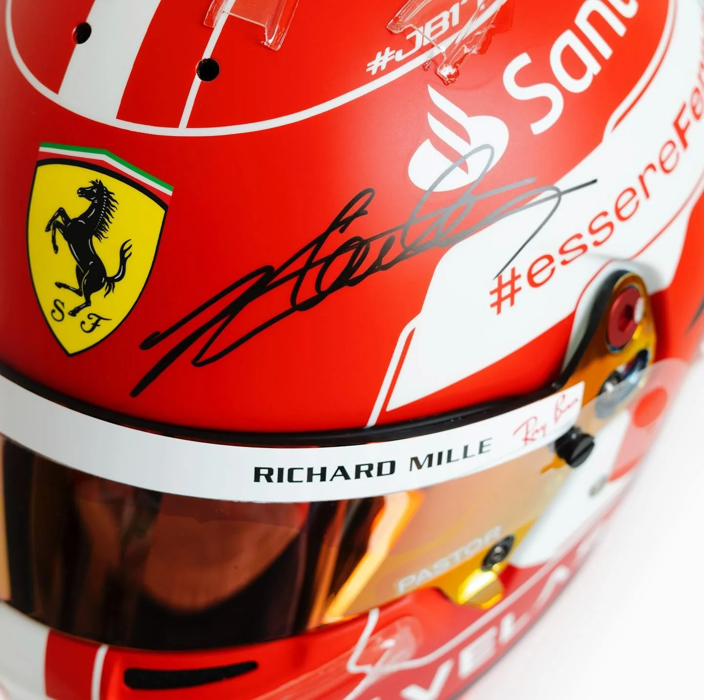 Happy Birthday @charles_leclerc and thank you again for entrusting us with a signed helmet during last year&rsquo;s L&rsquo;ASTAROSSA! The profits from the sale were used for charity through @fondationprincessecharlene
-
Joyeux Anniversaire Charles e