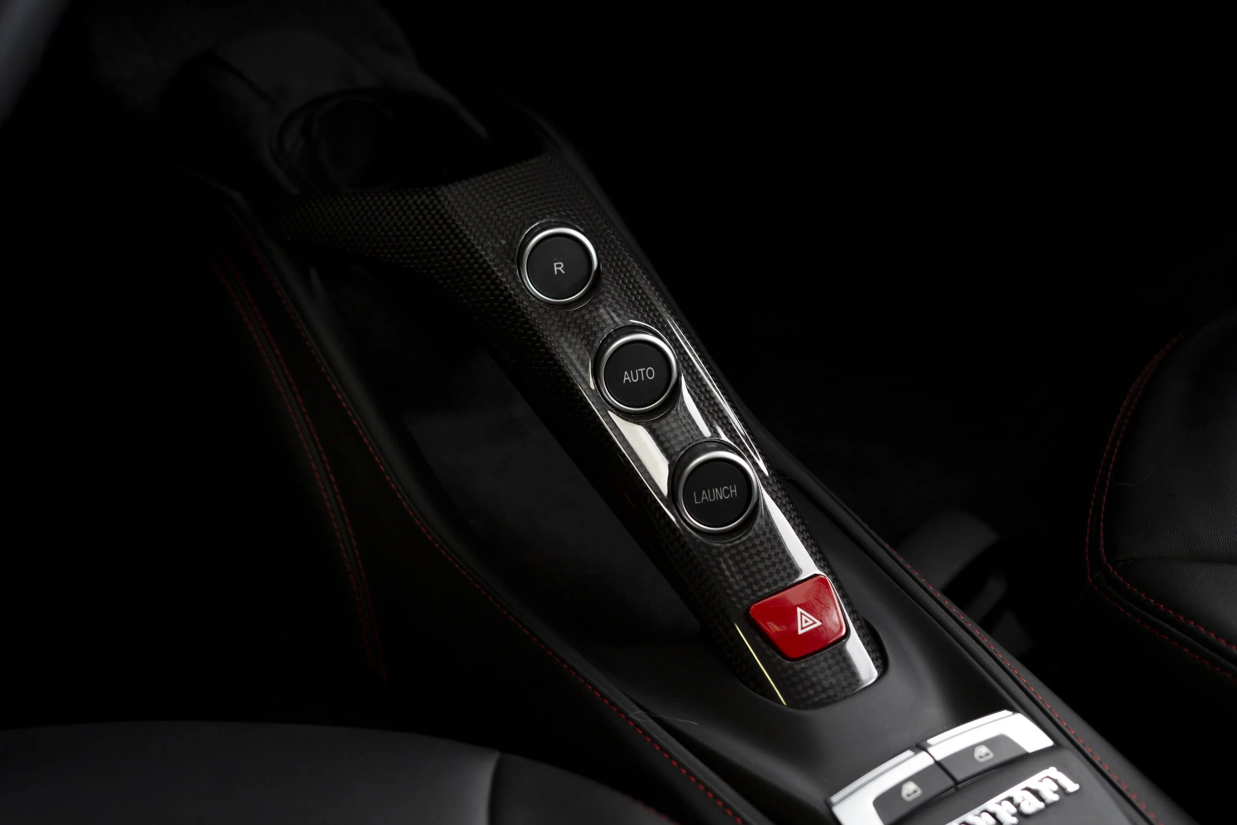 488 GTB_218159_34.jpg