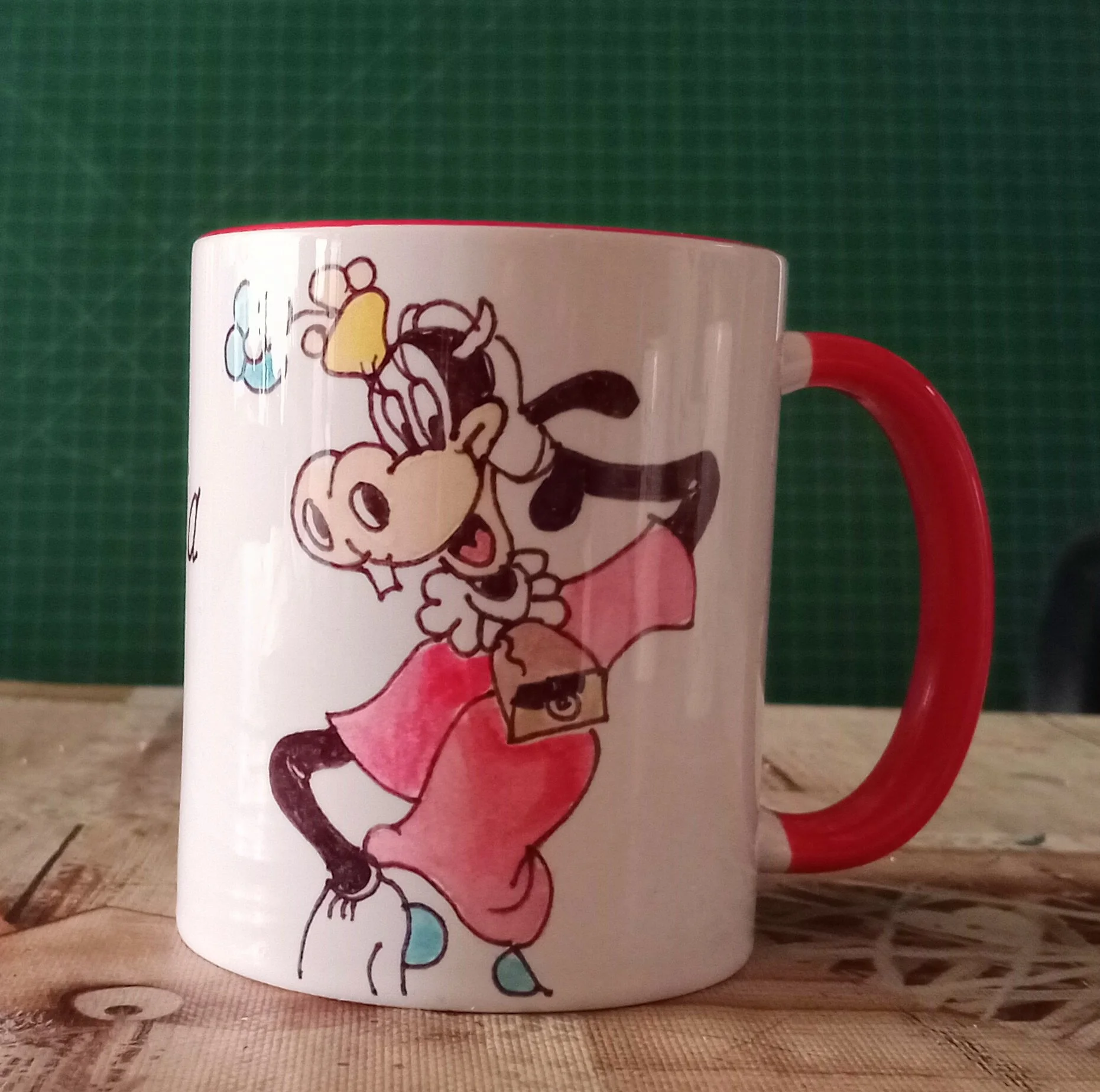 tazza decorata personalizzata clarabella.jpg