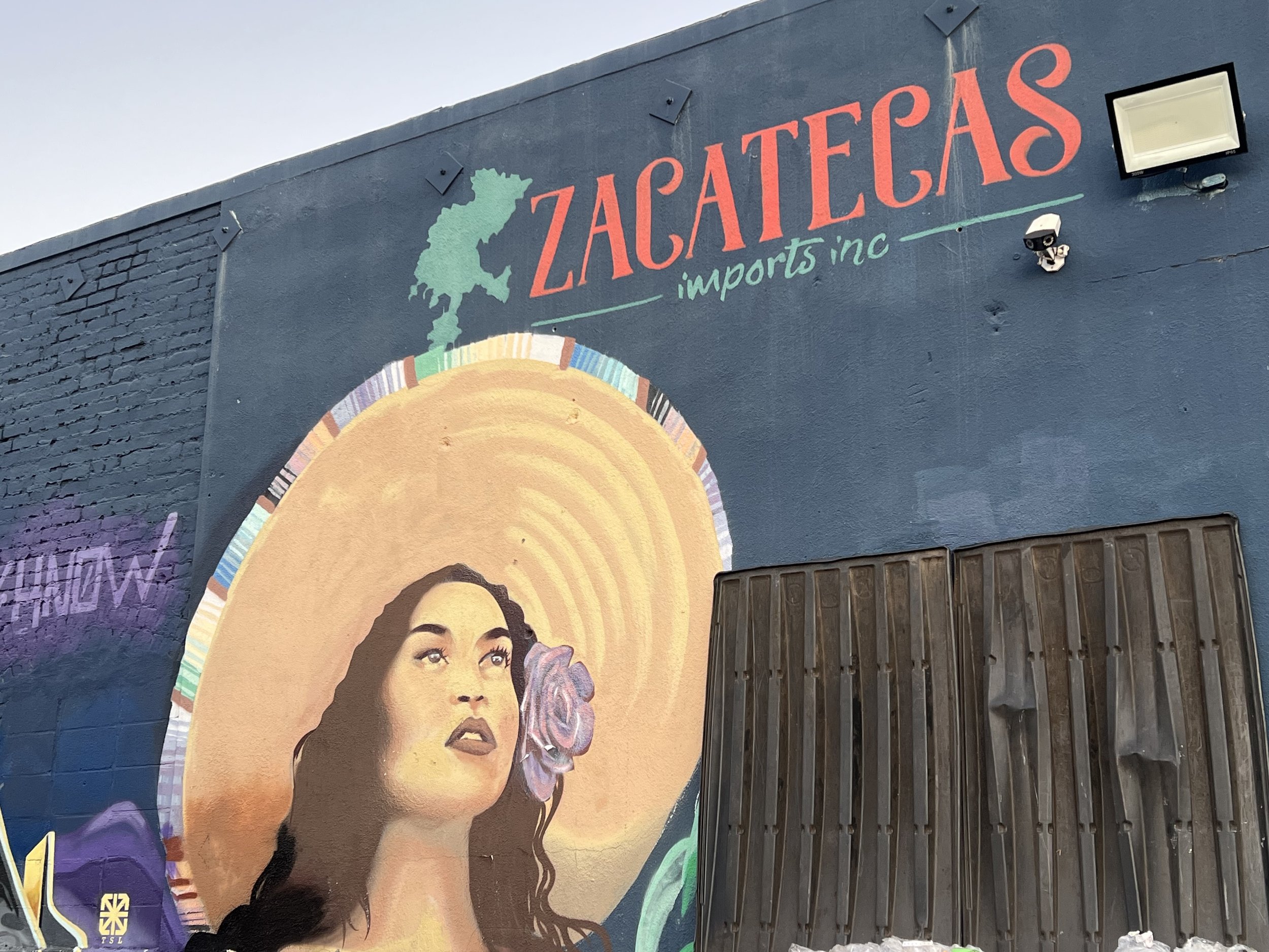 In Todo BIPOC Holiday Craft Fair Dec 2025 Mural.jpeg