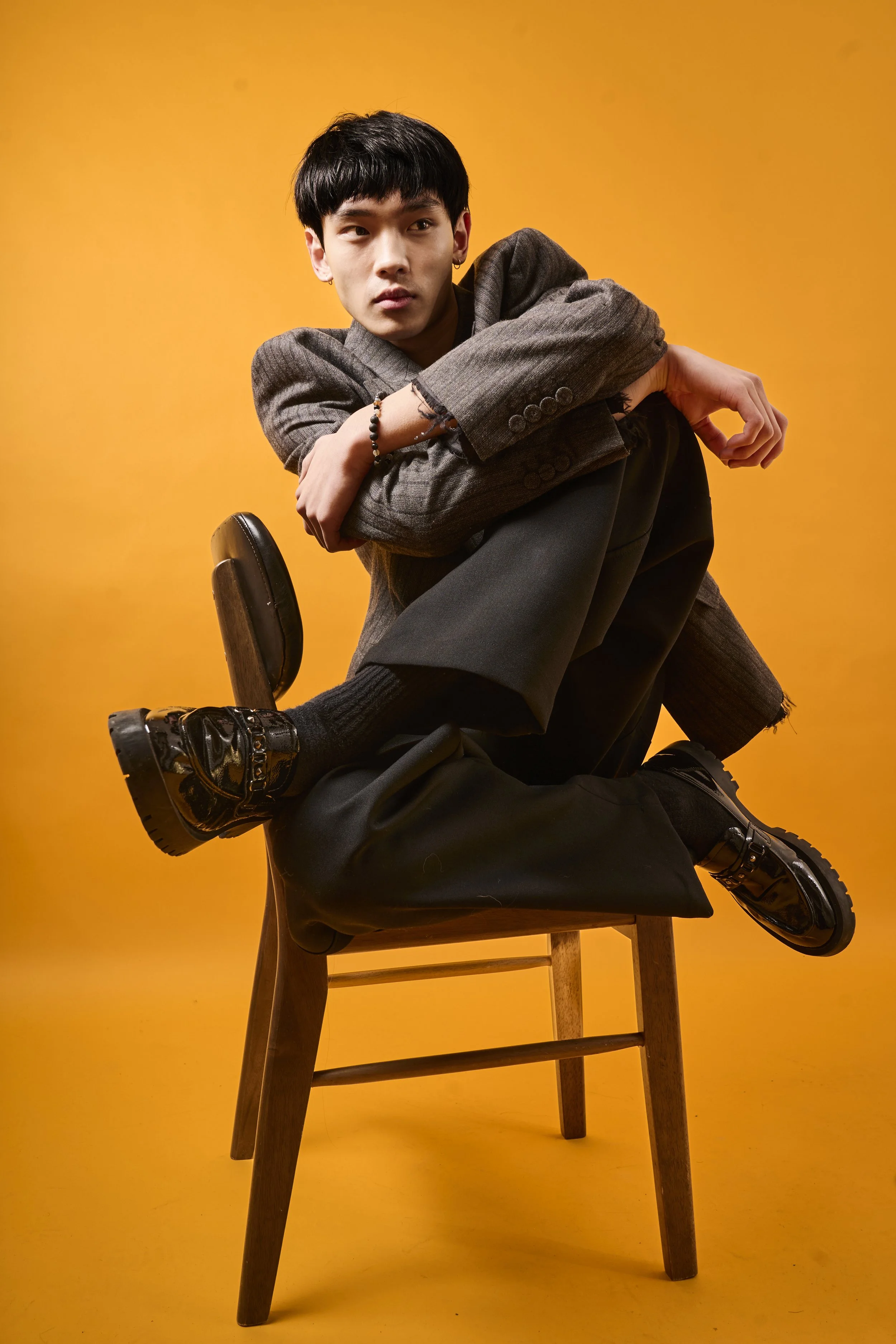 select model - RYAN6574 1.jpg