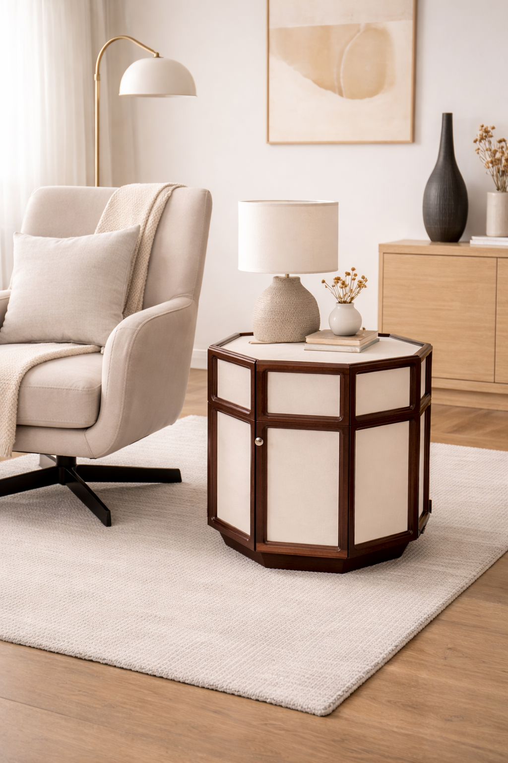 Occasional Table in Leather and Mahogany