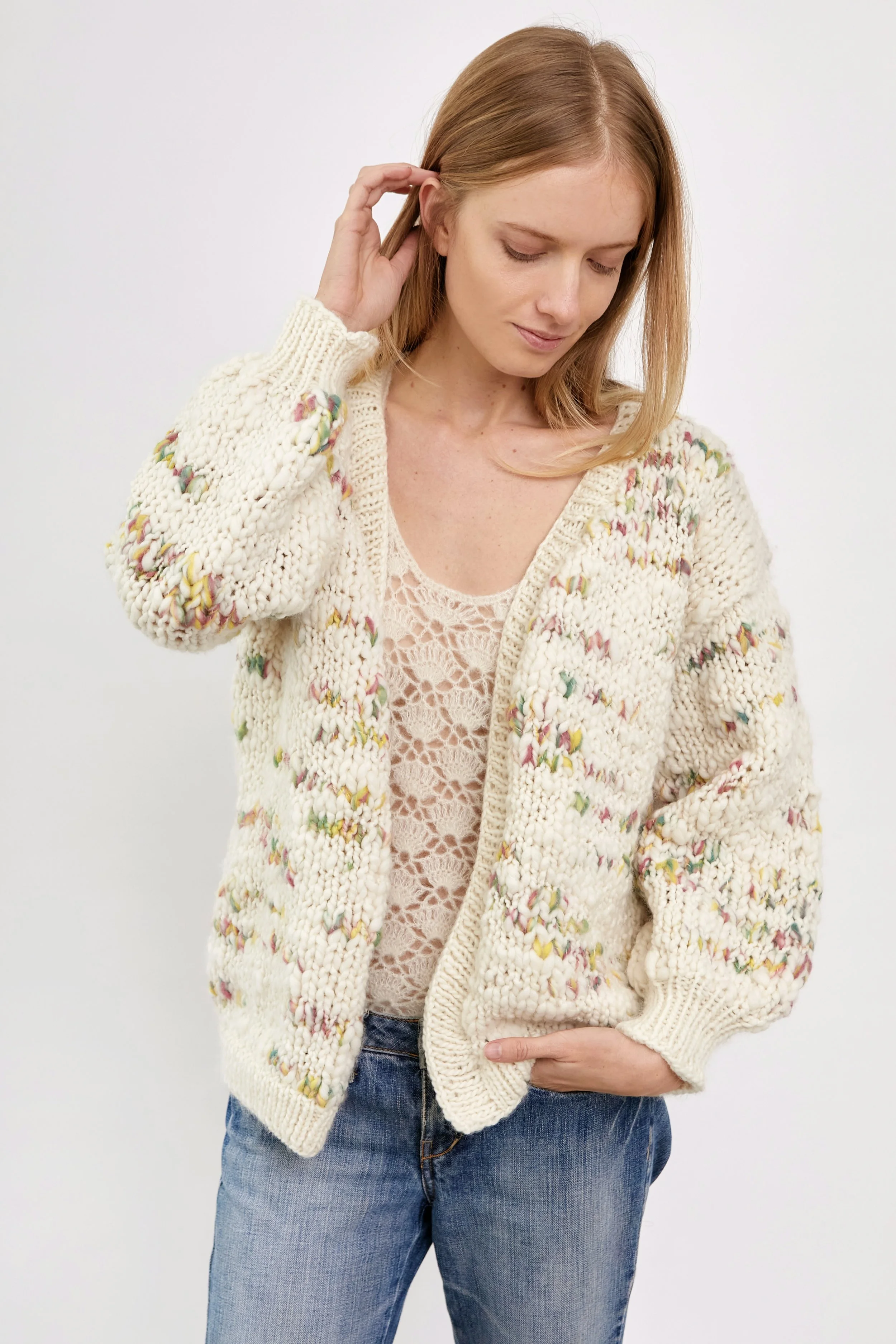Essential Cardigan - Tutti Frutti Spleckles Flame - 02.jpg