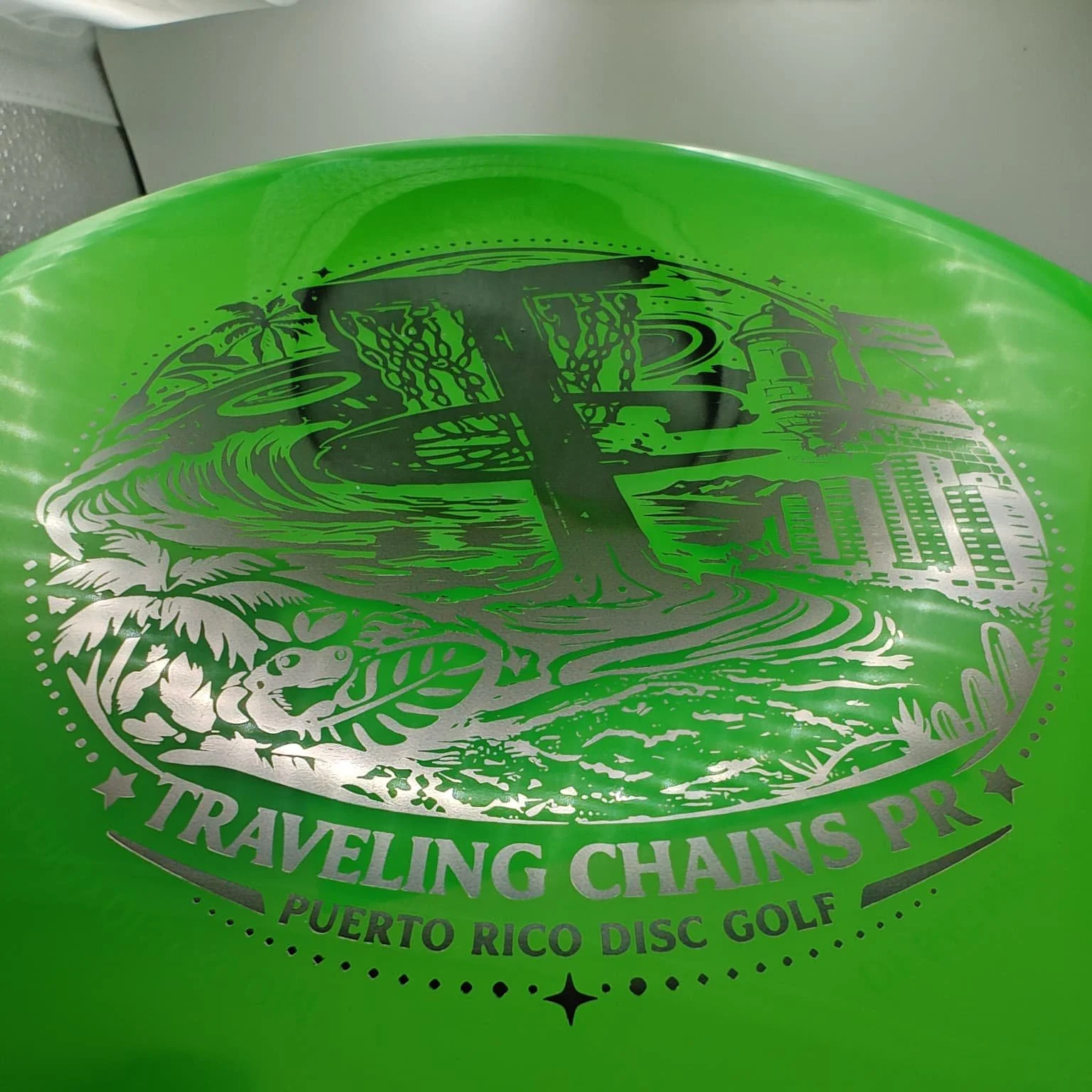 Prodigy Disc MX2 Green Red Foil 174g detail.jpeg