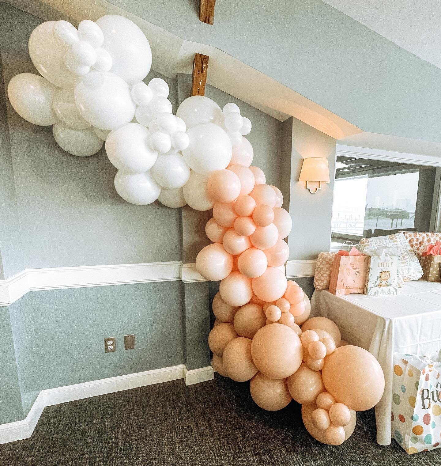 Ombr&eacute; pink balloon garland dreams coming to life ✨