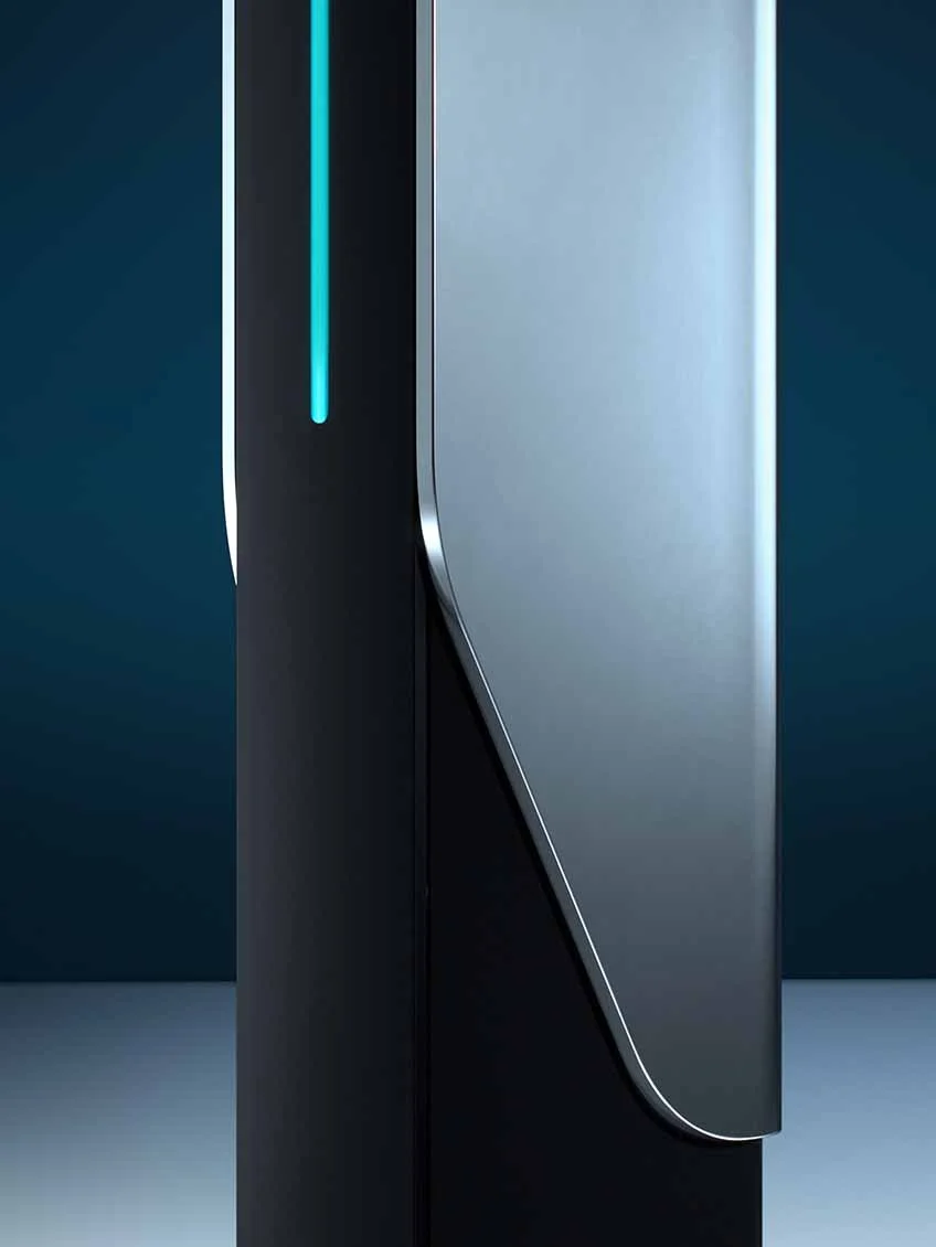 Nahaufnahme eines modernen, futuristischen Computer- oder Spielekonsolen-Gehäuses mit blauer LED-Leiste an der Seite gegen einen dunklen Hintergrund.