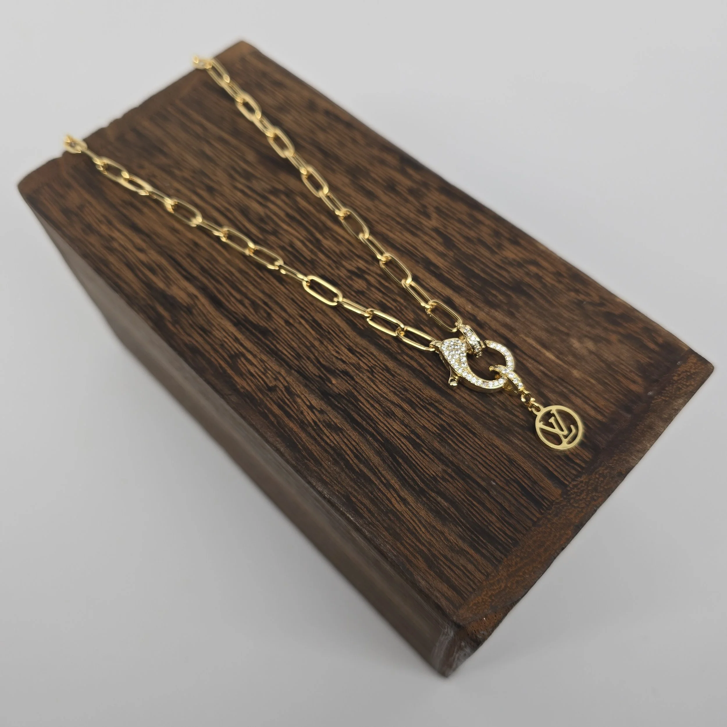 Versatile LV Paved Link Collar