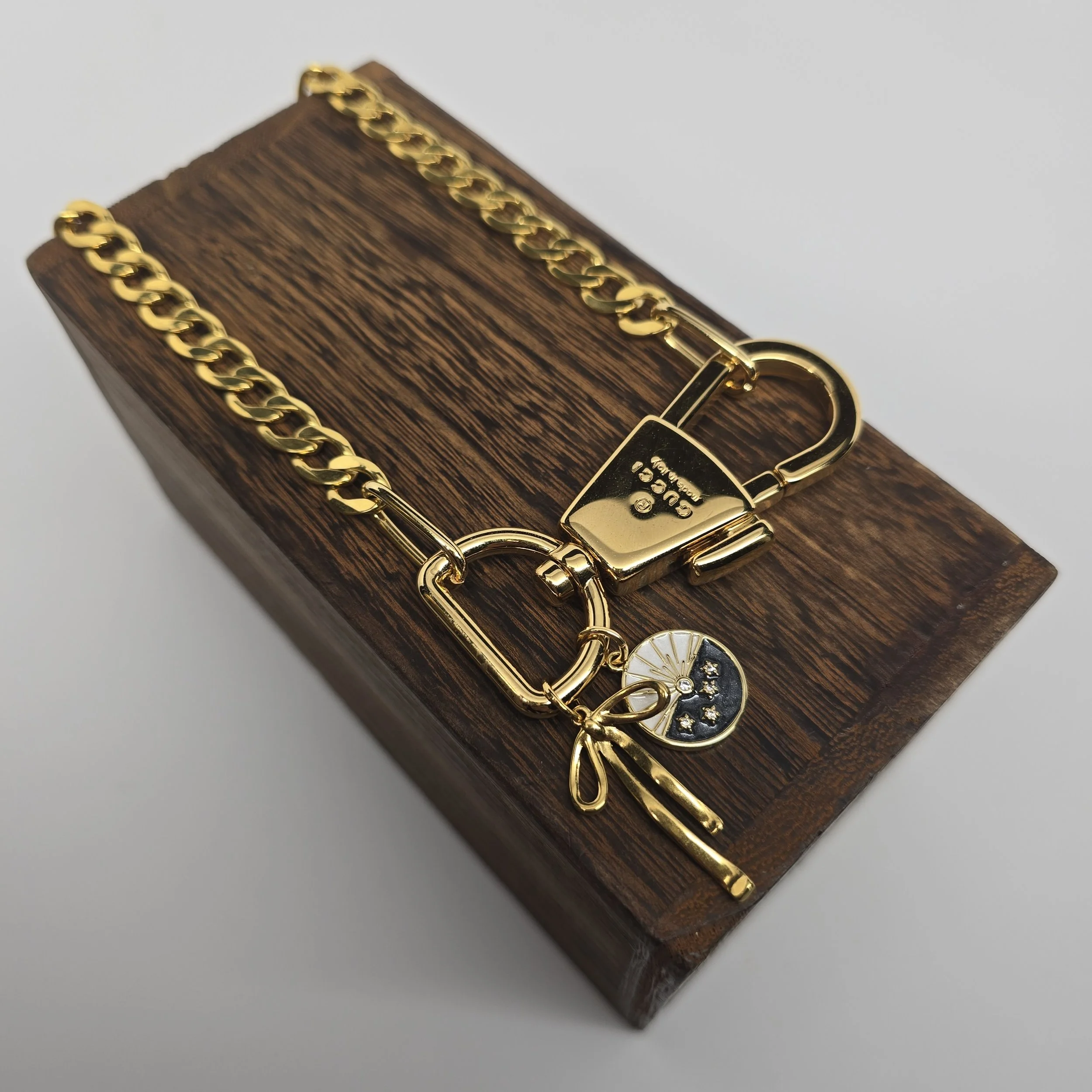 Statement Quiet Talisman