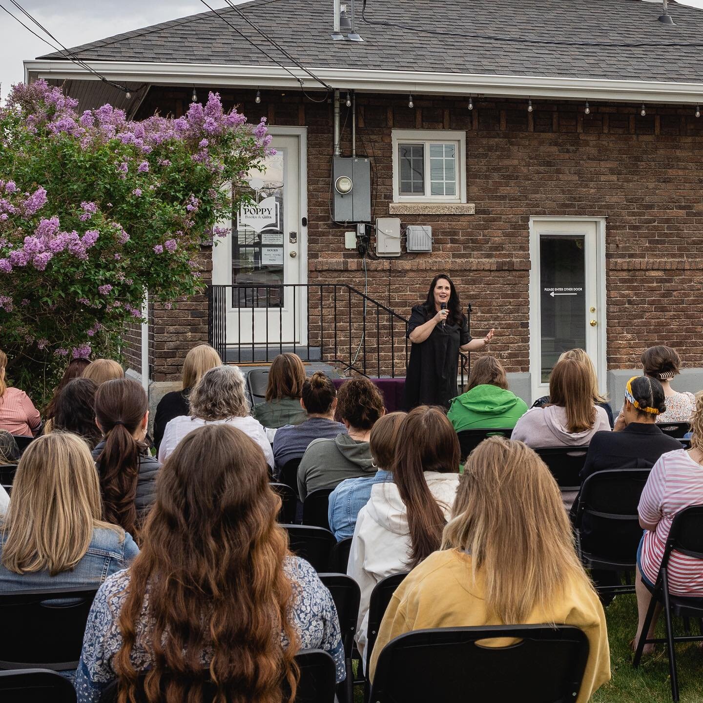 We were so honored to be Amy Harmon&rsquo;s FIRST event in Utah EVER! Thank you to everyone who came to celebrate her latest release &ldquo;A Girl Called Samson.&rdquo; @amy.harmon.author is such a joy, and we are so grateful to her for spending the 