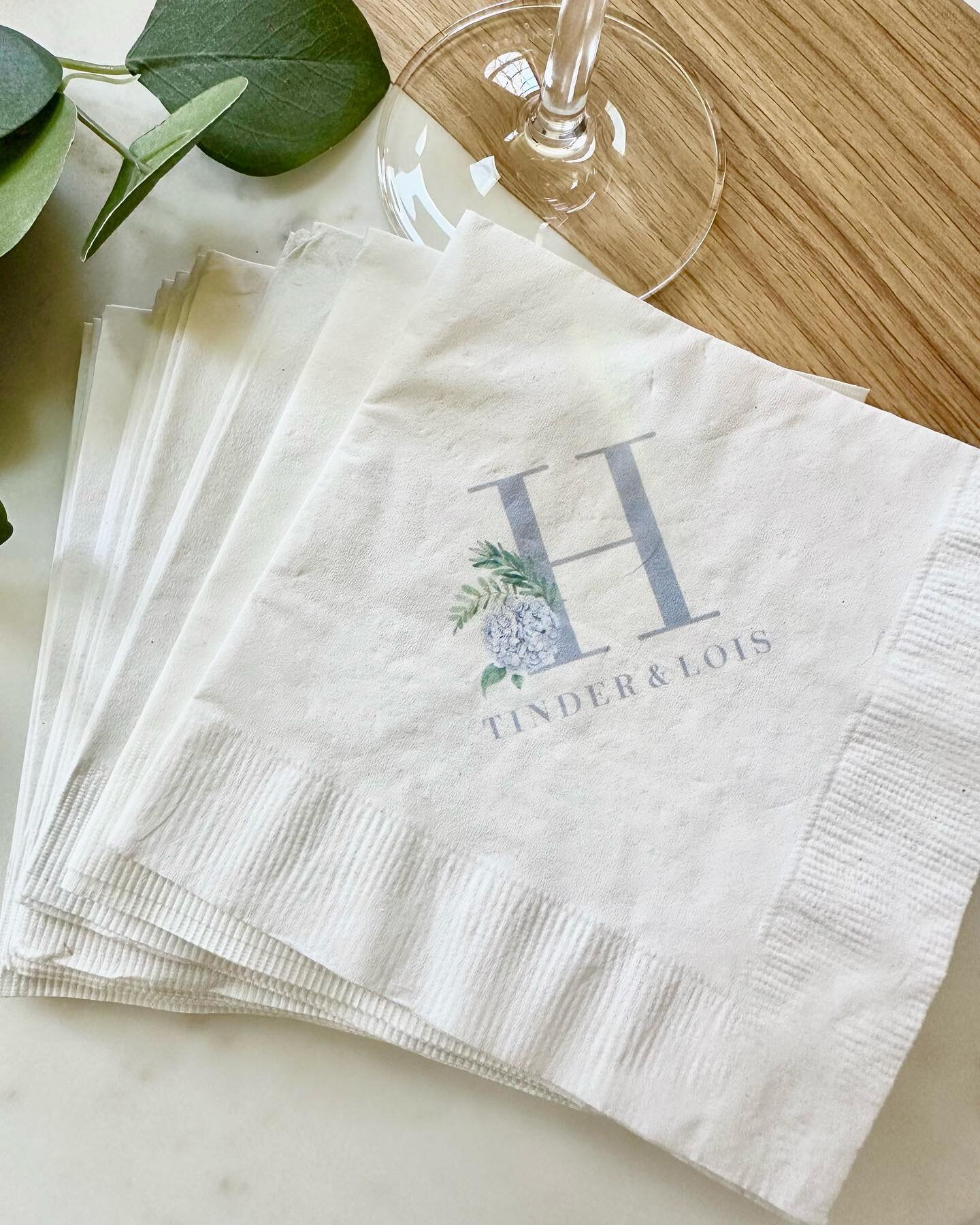 Our Bride asked if we could incorporate her favorite flower into her wedding logo and we said YES! Loving how these napkins turned out! 🤍
&bull;
&bull;
&bull;
&bull;
#wedding #weddingnapkins #customnapkins #bridetobe #bride #hydrangea #hydrangeas #w