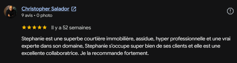 Avis d'une plateforme en ligne avec une étoile de notre et un commentaire positif en français.