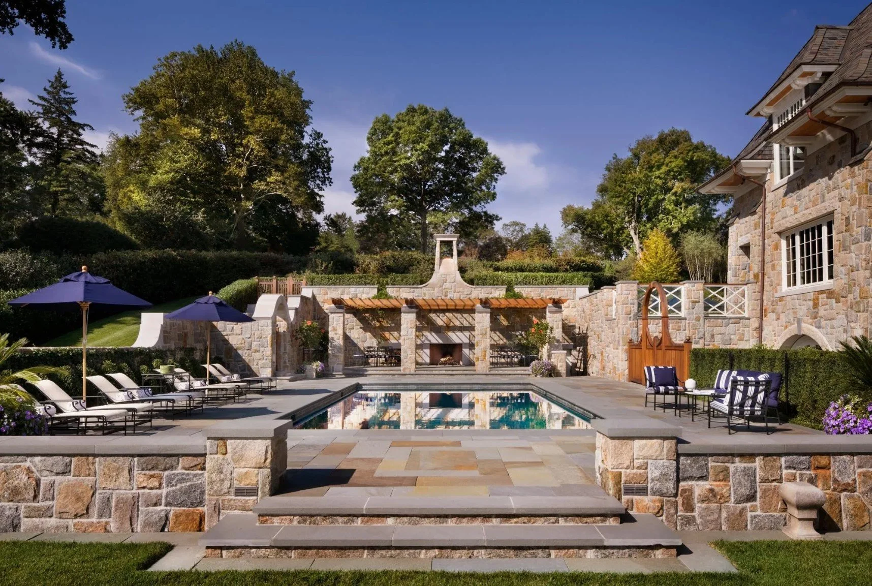 Greenwich Waterfront Estate 2