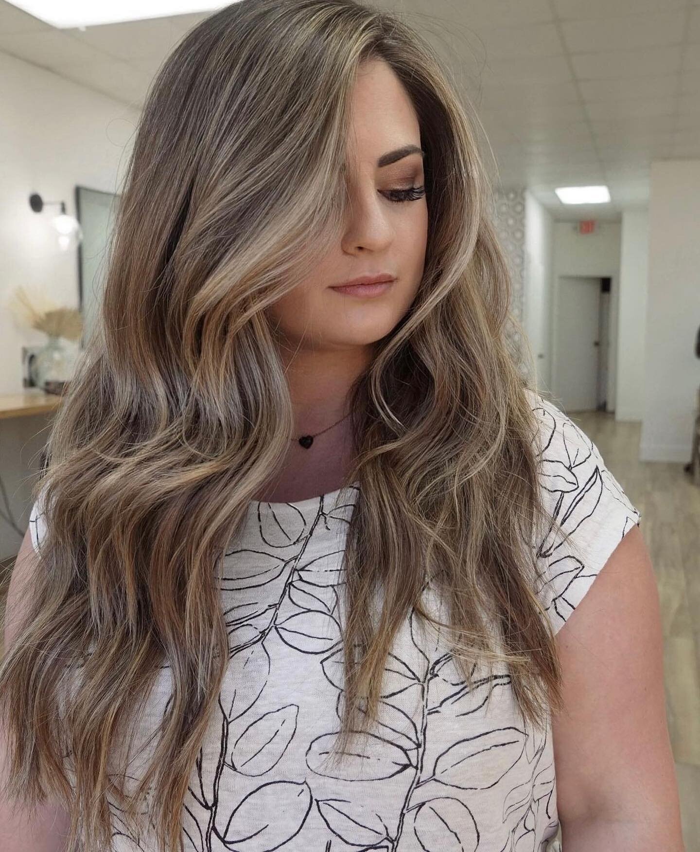 Blonding is always a good idea ✨

@hairbybrettknott