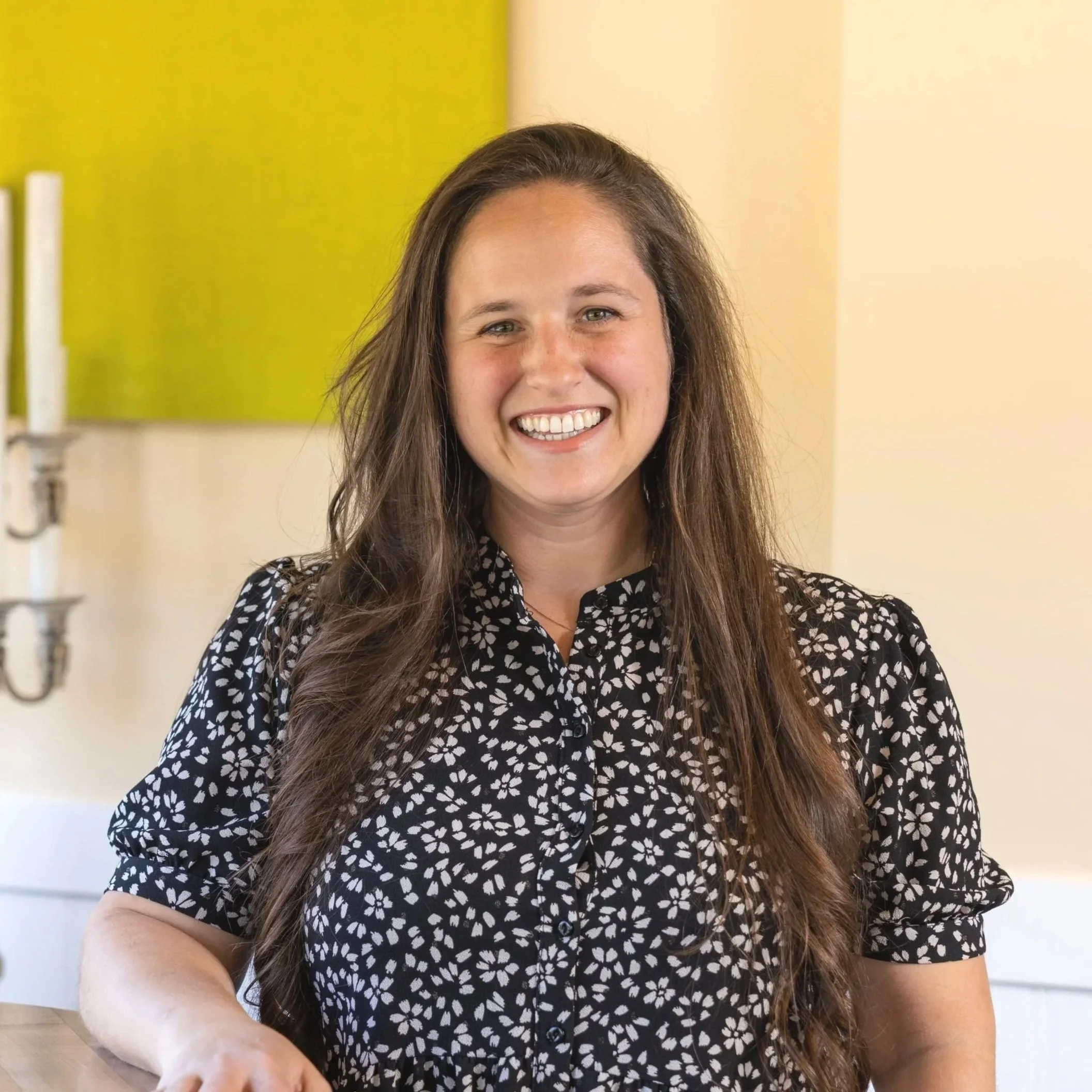 lainey-richler-cafe-owner
