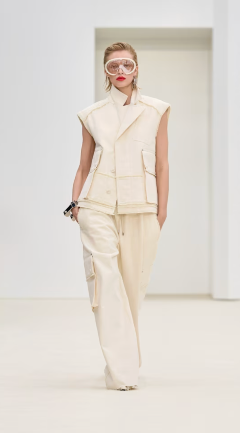 Ferrari Style Spring/Summer 2026: lujo y precisión a la italiana — Q8 ...