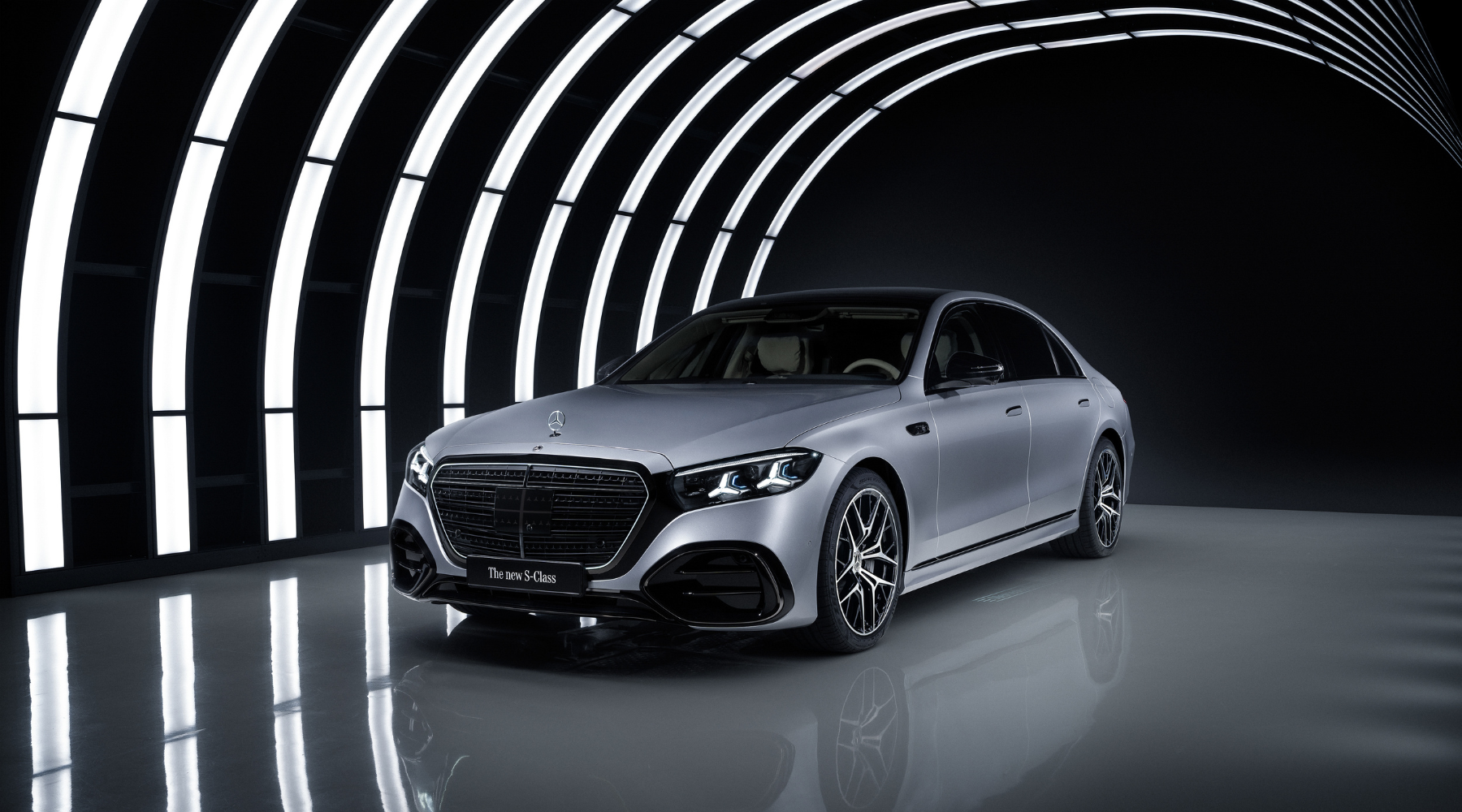 Mercedes-Benz S-Class 2027: el sedán de lujo que redefine tecnología y confort