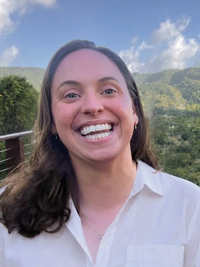  Corinne Kneis, Ed.M, M.A., MAPP Psychiatric Therapist  