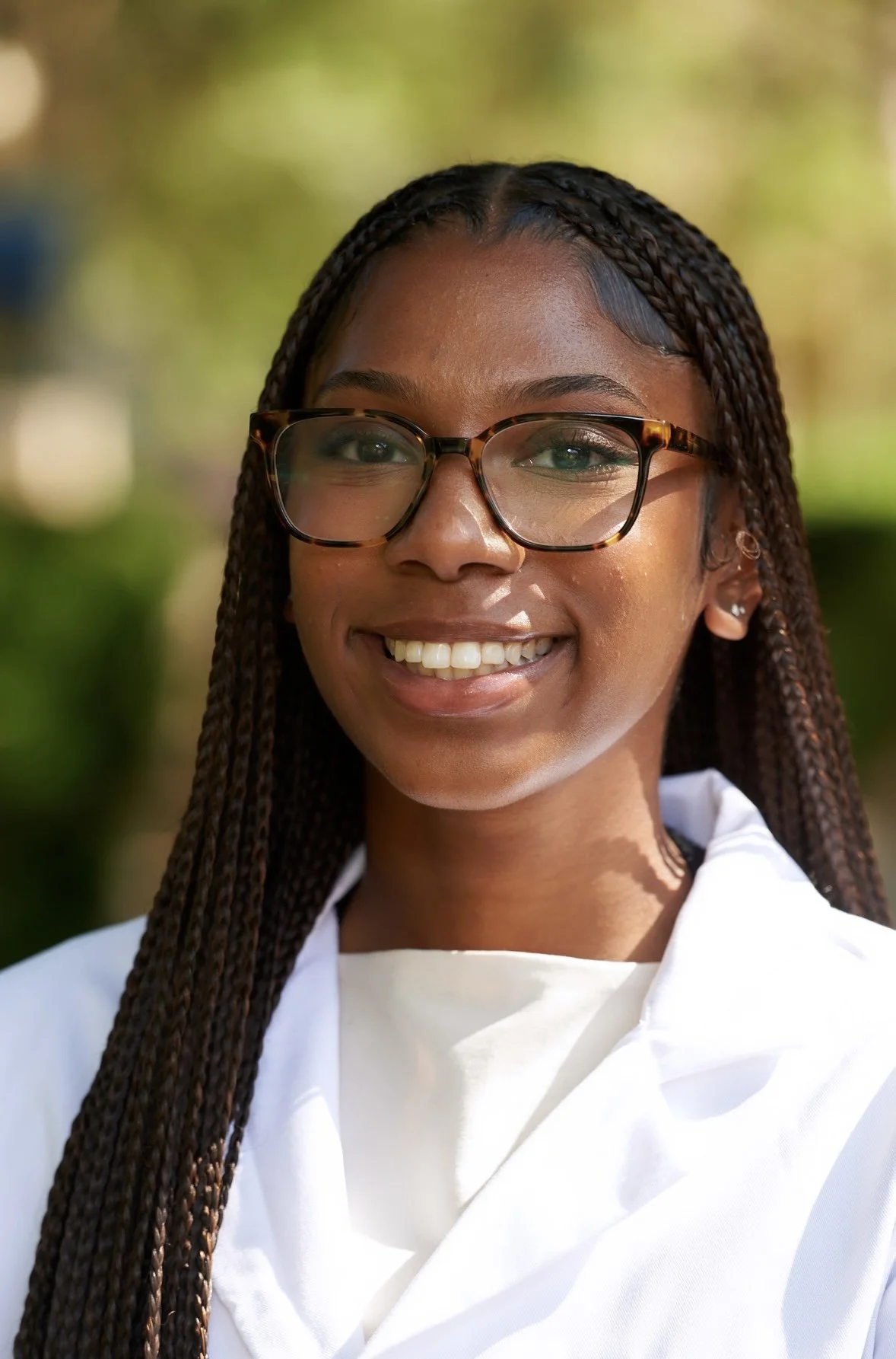  Aunye Bolden Student Intern  