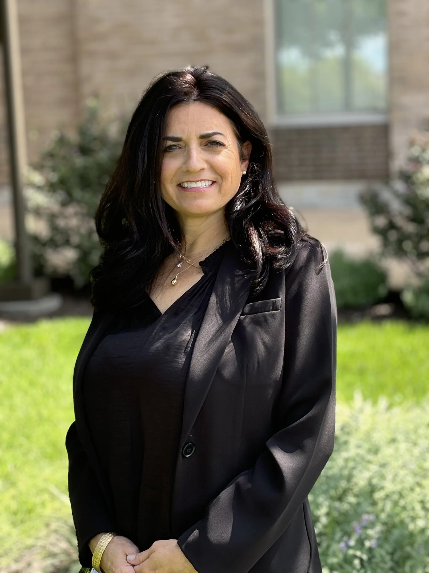  Rachel Burns Research Program Manager  