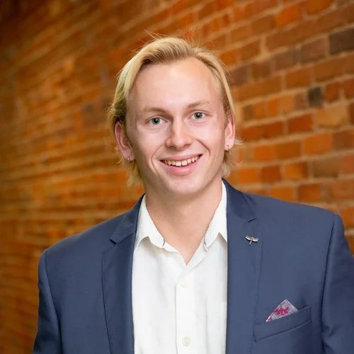  Jeremy Scott Research Coordinator  