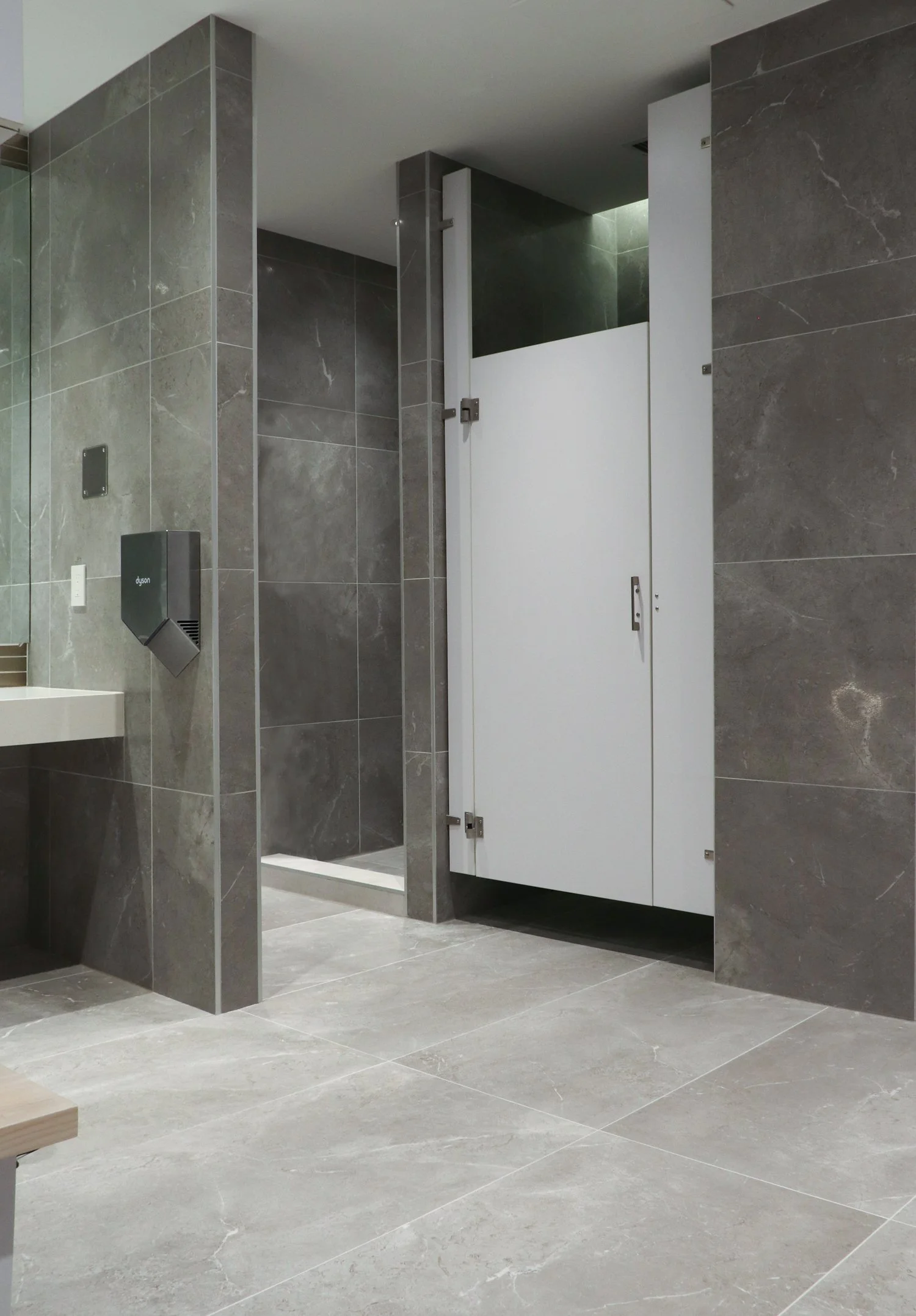 Moov Yoga Studio — living space 16, commercial interior design in Vancouver, BC by LRD Studio. Photography by Jordan Smith.