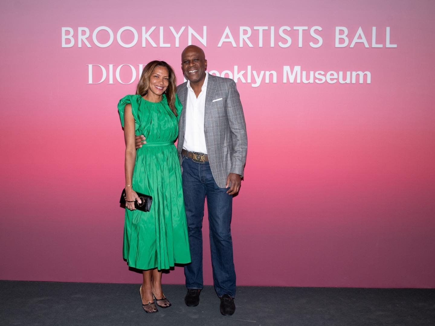 Such a phenomenal night with friends and my @brooklynmuseum family at this year&rsquo;s #ArtistsBall&hellip;celebrating art and honoring the brilliant artist and fellow trustee #TitusKaphar. 💫