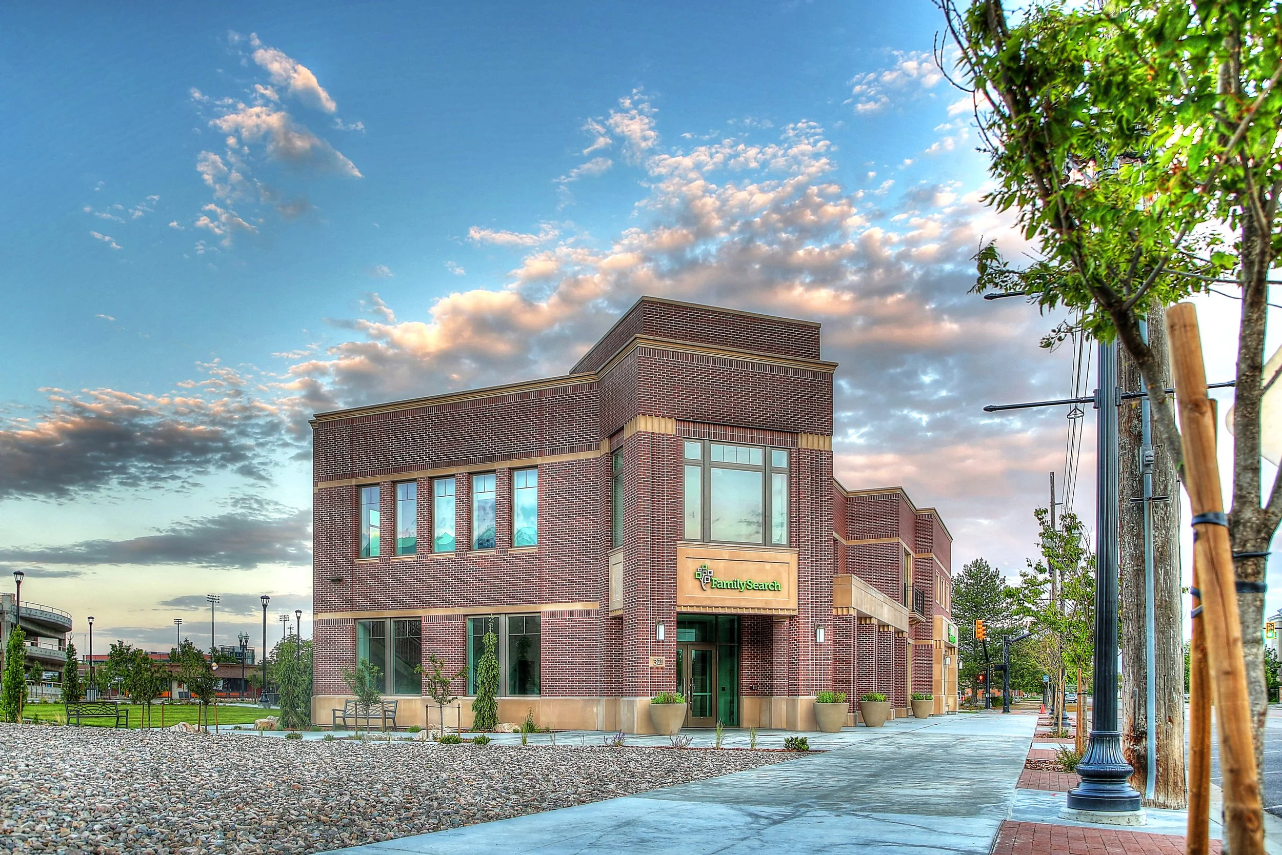 7A5A5621_2_3_tonemapped.jpg