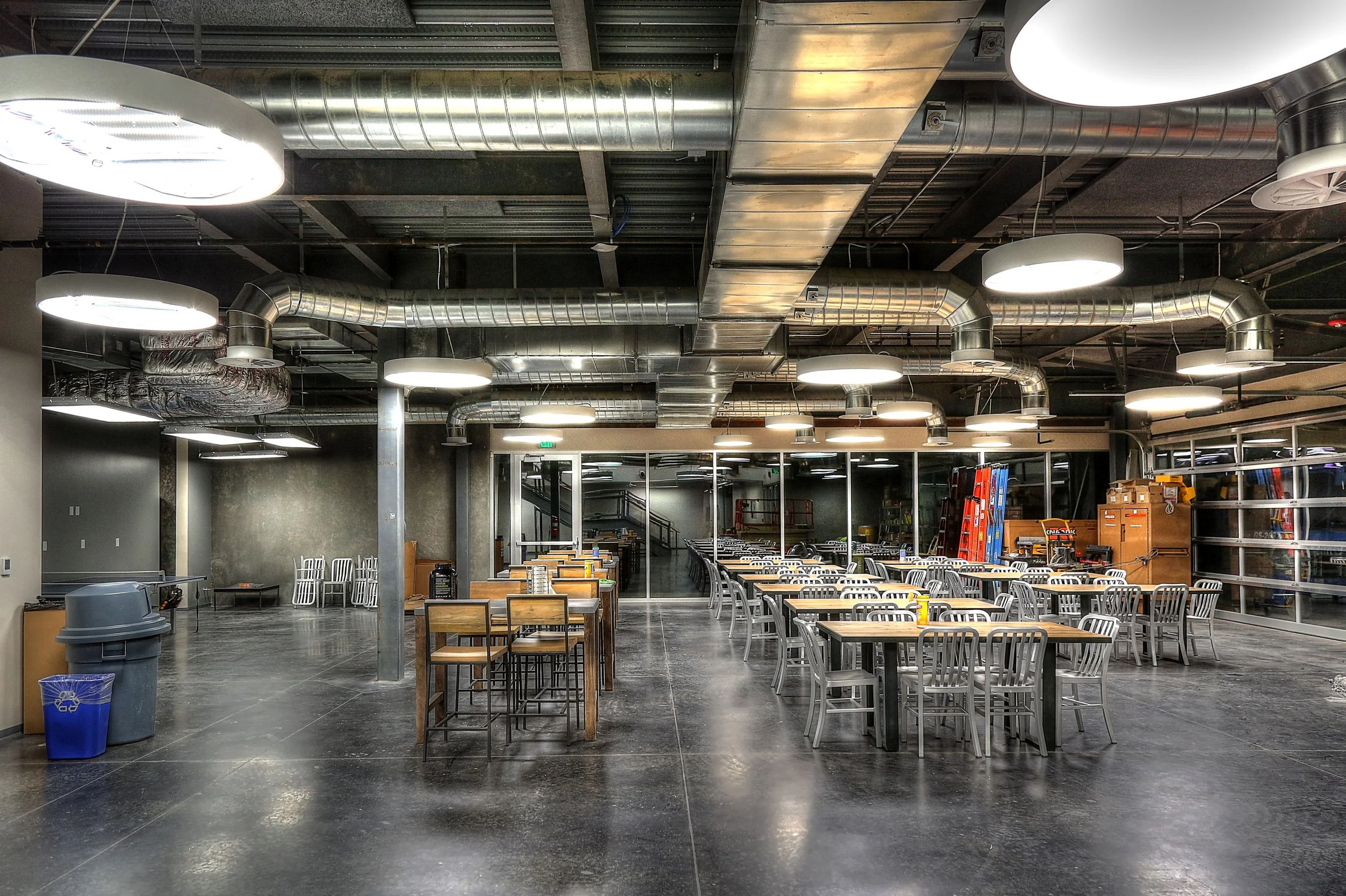 7A5A8600_1_2_am first exter.jpg