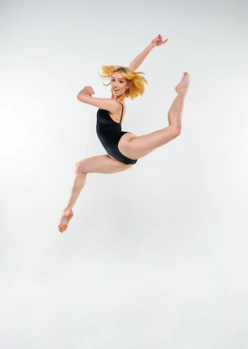 15-Gabby-Garbarini---Dance.jpg