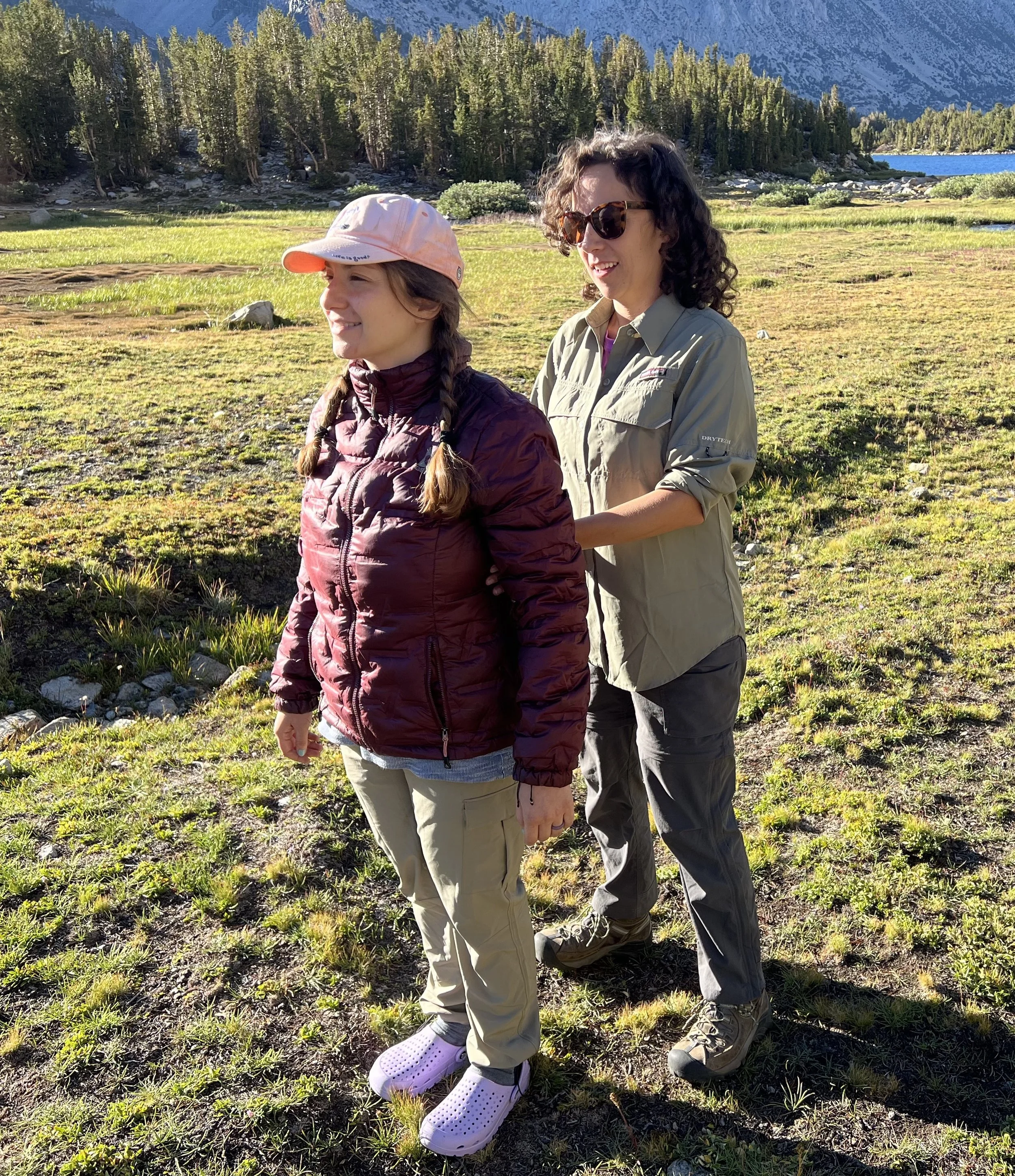 group lesson backpacking in the Sierras