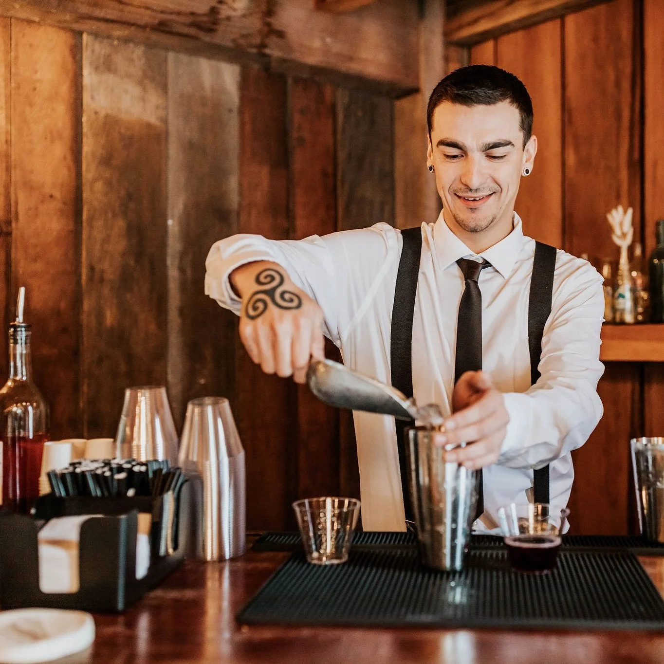 Handcrafted cocktails. Outstanding service. Unforgettable events. π₯
We’re filling up our 2025 and 2026 calendars! If you’re planning something big and looking for a unique bar experience, let’s talk. π
#craftedbartending #craf