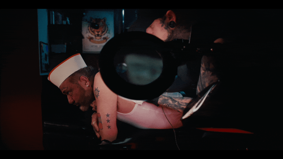 Tattoo 2.gif