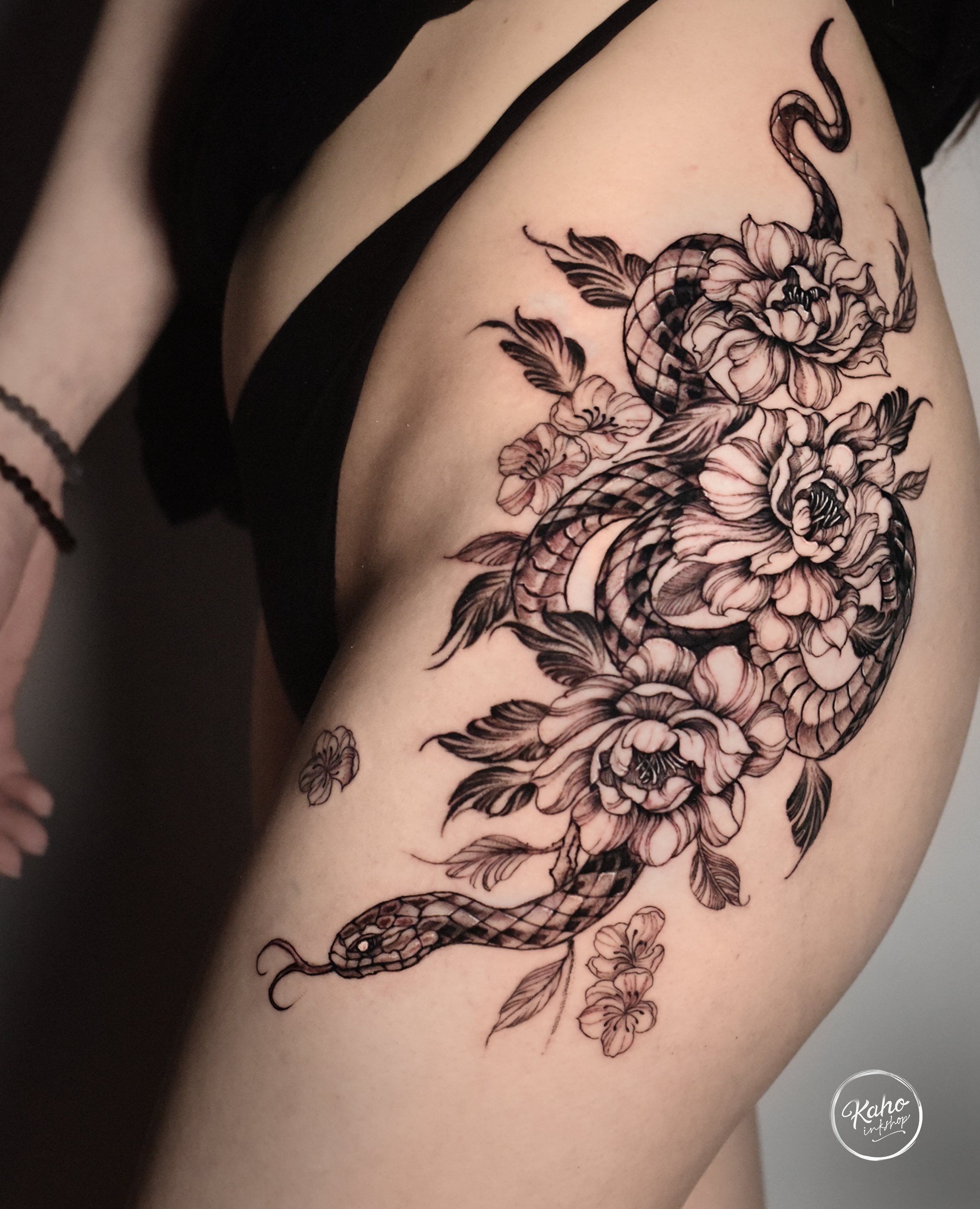 kaho inkshop - Floral tattoo ,  flower tattoo snake tattoo single needle tattoo, peony tattoo, los angeles, san francisco, new york, california